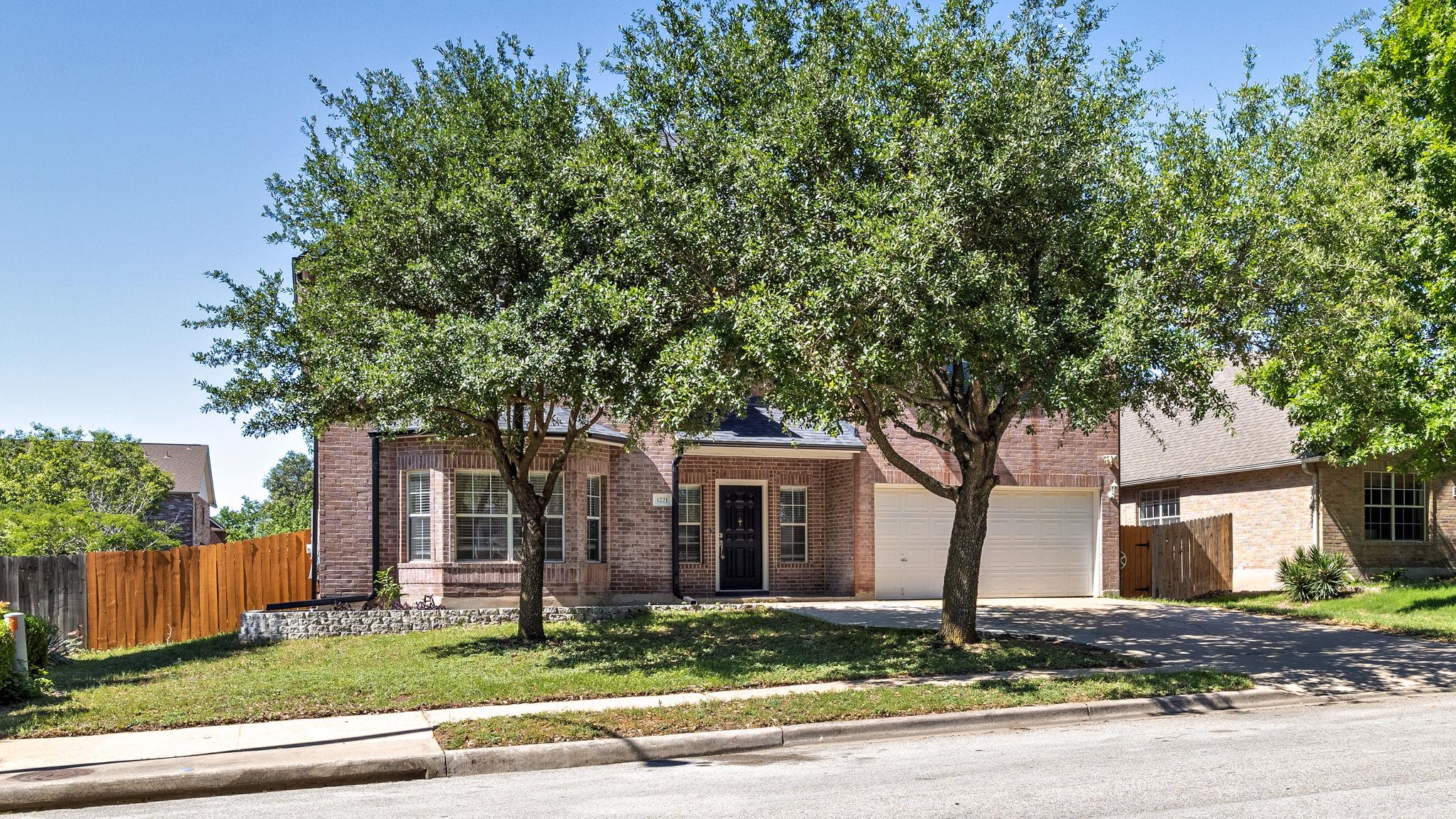 1221 Faber Dr, Pflugerville, TX 78660