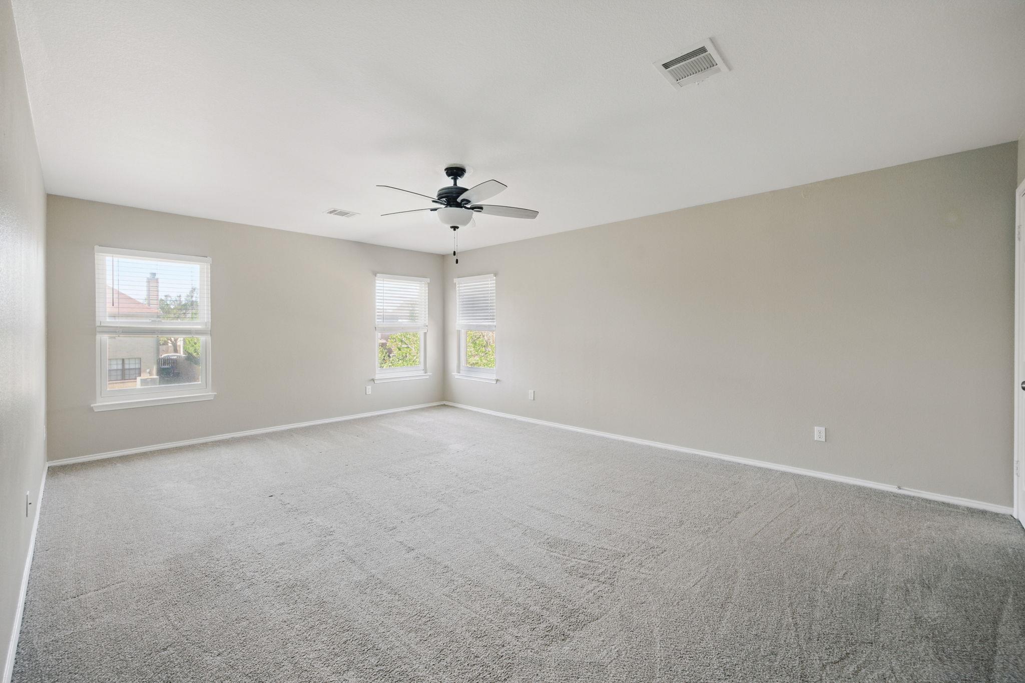 1221 Faber Dr, Pflugerville, TX 78660