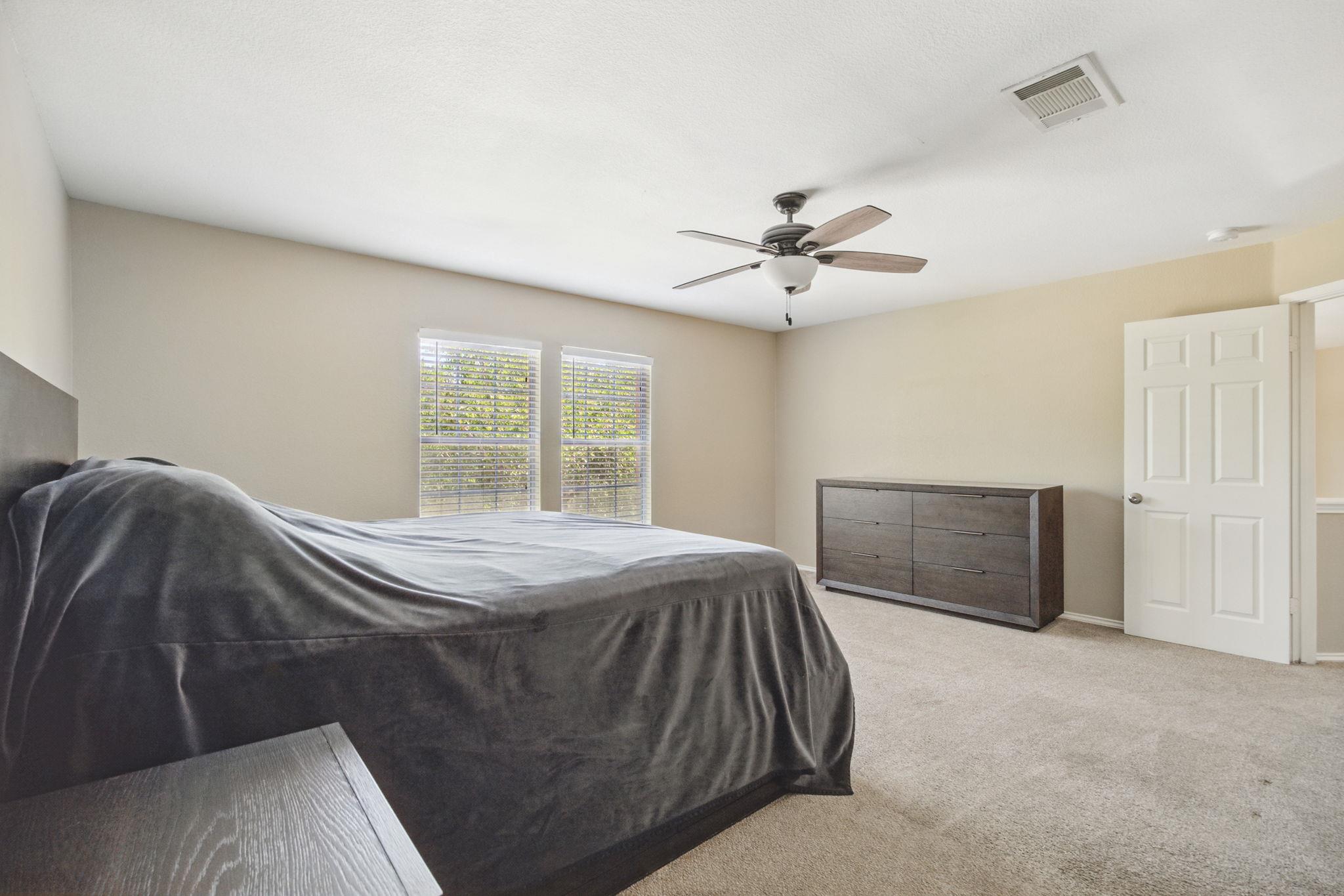 1221 Faber Dr, Pflugerville, TX 78660