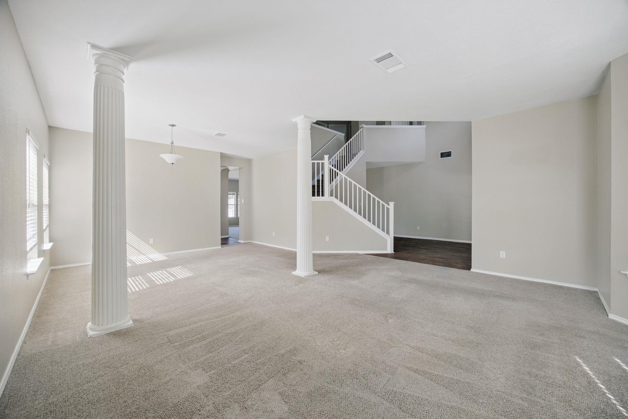 1221 Faber Dr, Pflugerville, TX 78660