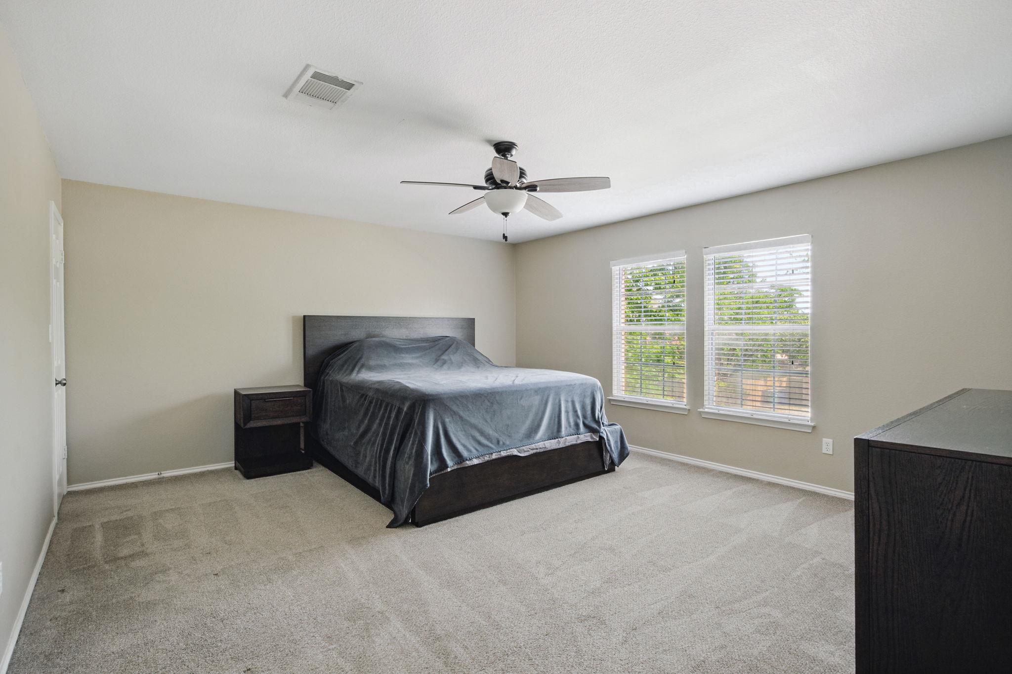 1221 Faber Dr, Pflugerville, TX 78660