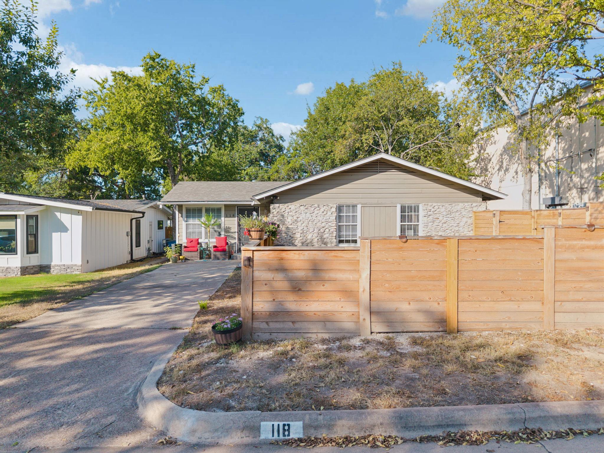 118 Frederick St, Austin, TX 78704