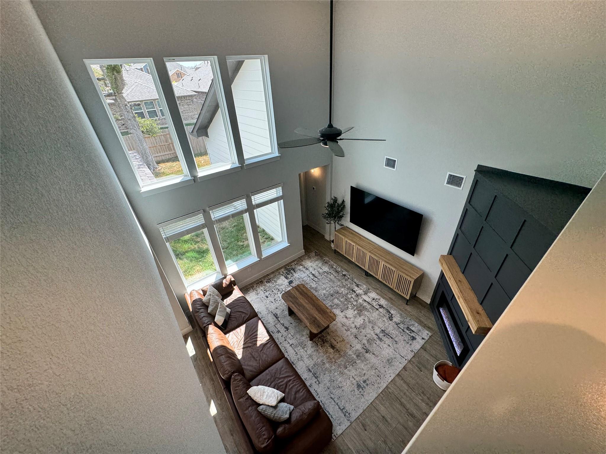 195 Grand Canyon Way, Kyle, TX 78640