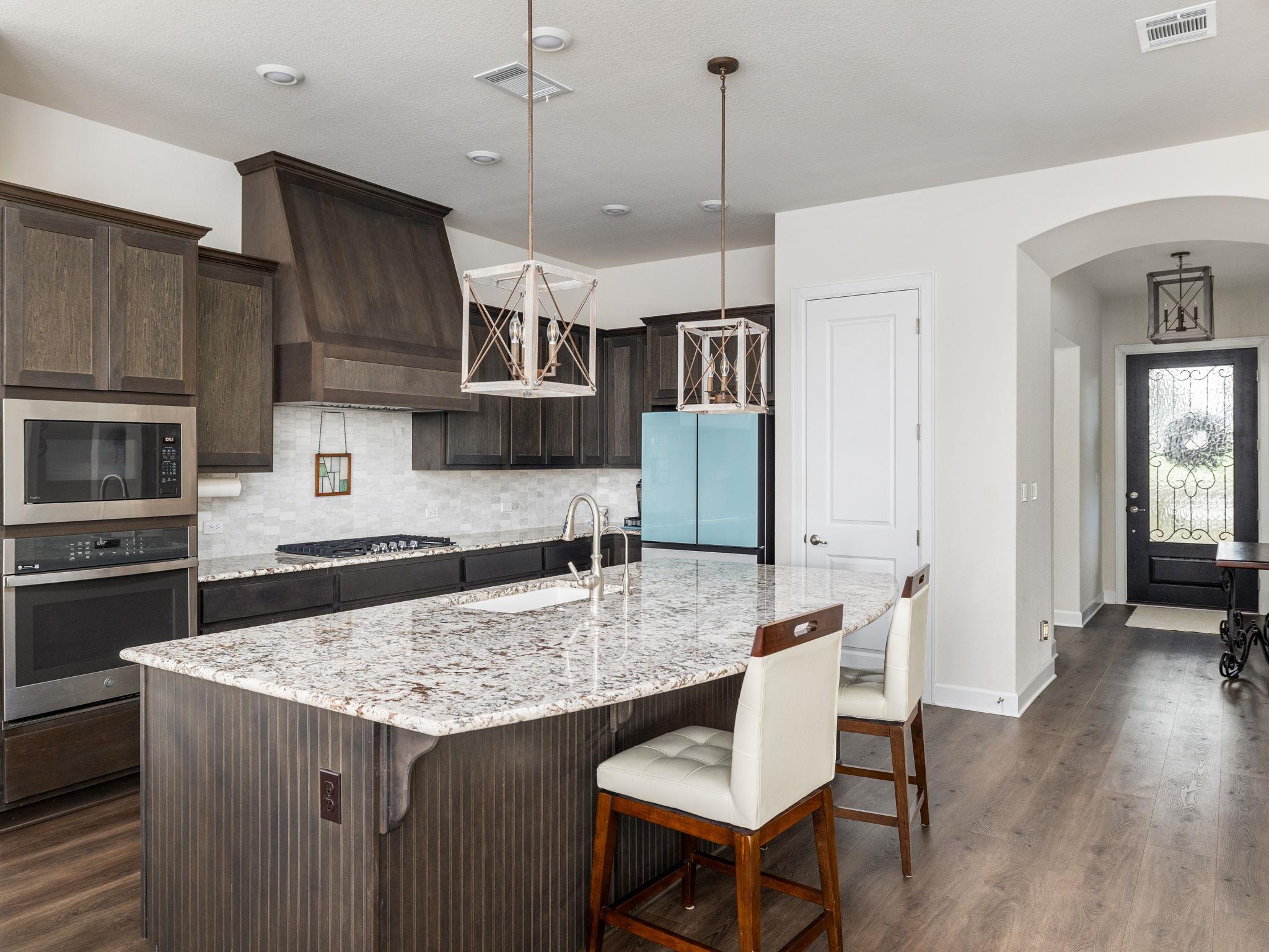 1145 W County Road 415, Lexington, TX 78947