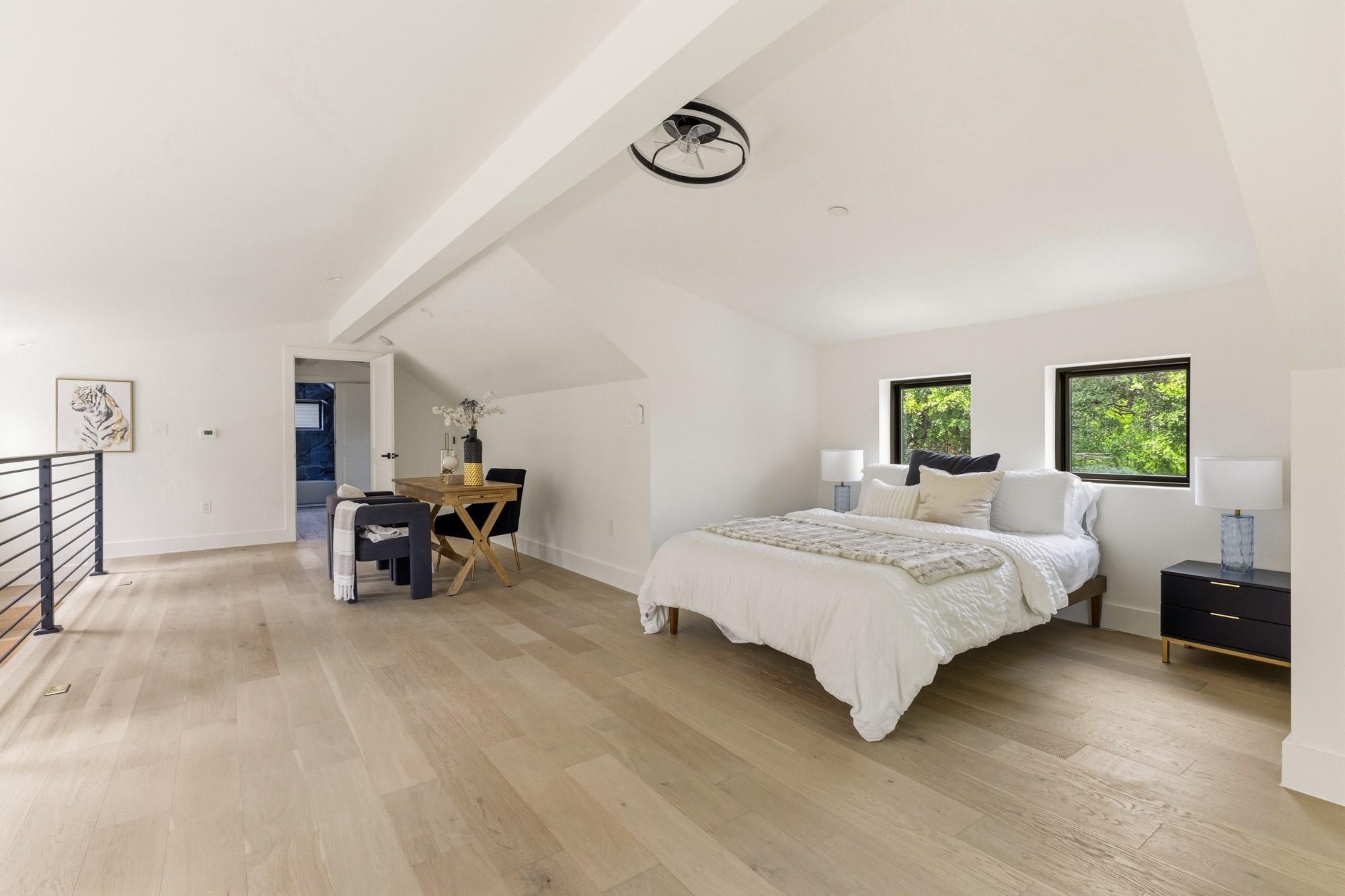 2300 Bluebonnet Ln, Austin, TX 78704