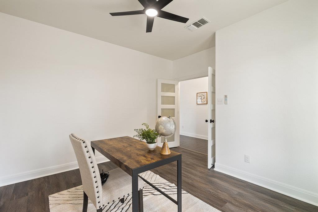 515 Westbury Ln, Georgetown, TX 78633