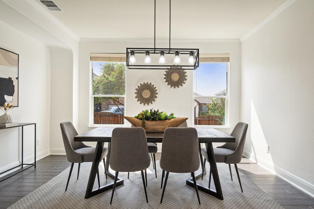 515 Westbury Ln, Georgetown, TX 78633