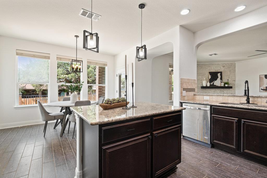 515 Westbury Ln, Georgetown, TX 78633