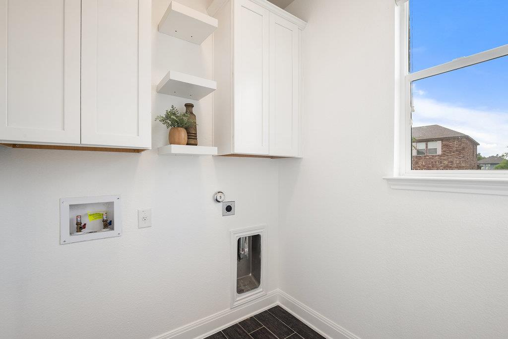 515 Westbury Ln, Georgetown, TX 78633