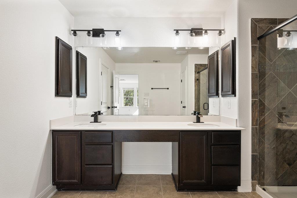 515 Westbury Ln, Georgetown, TX 78633