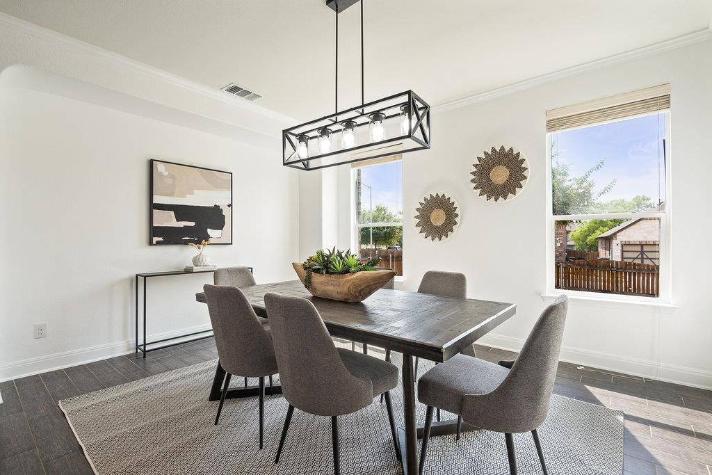 515 Westbury Ln, Georgetown, TX 78633