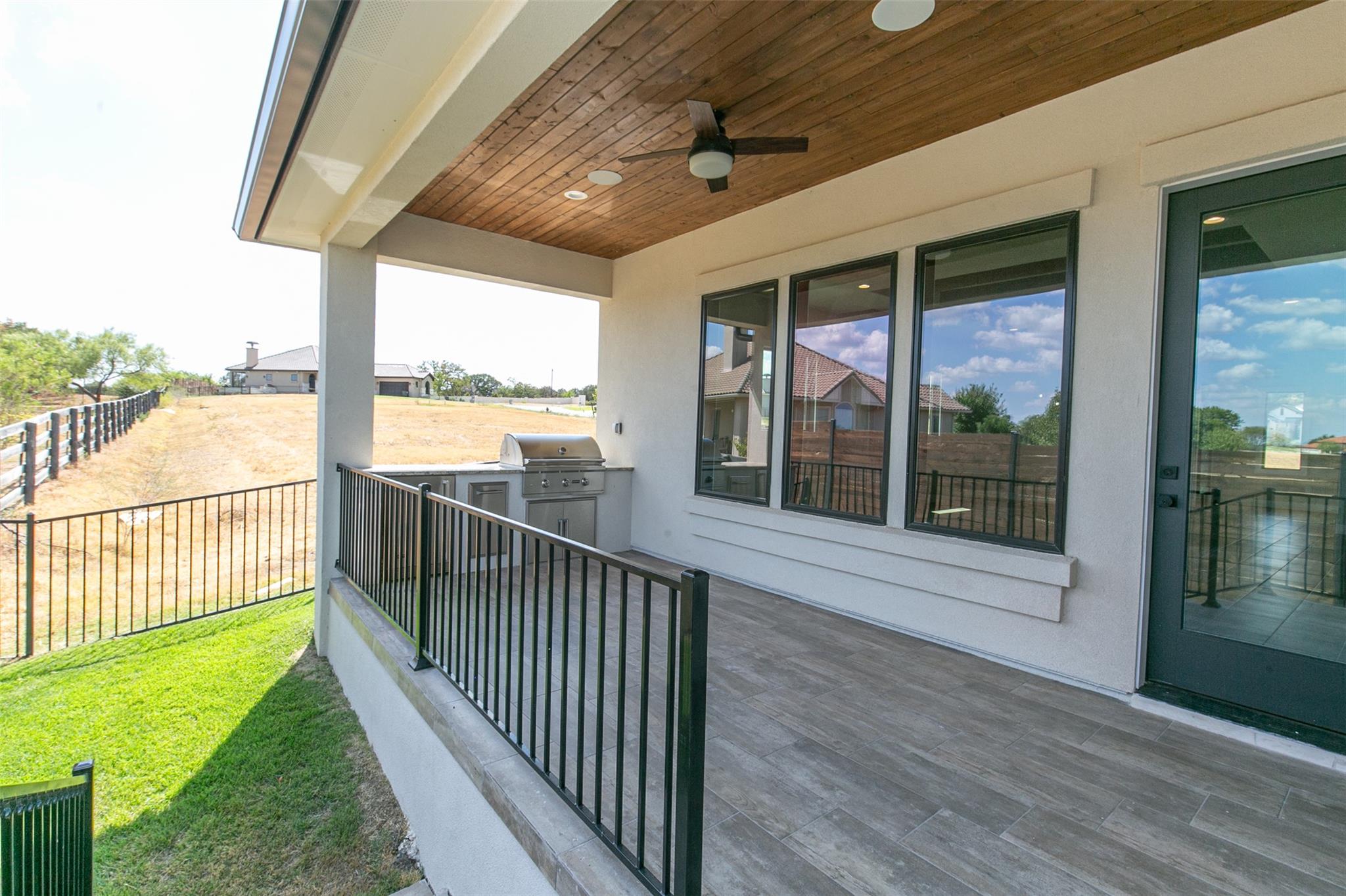 1824 Art Adams Way, Spicewood, TX 78669