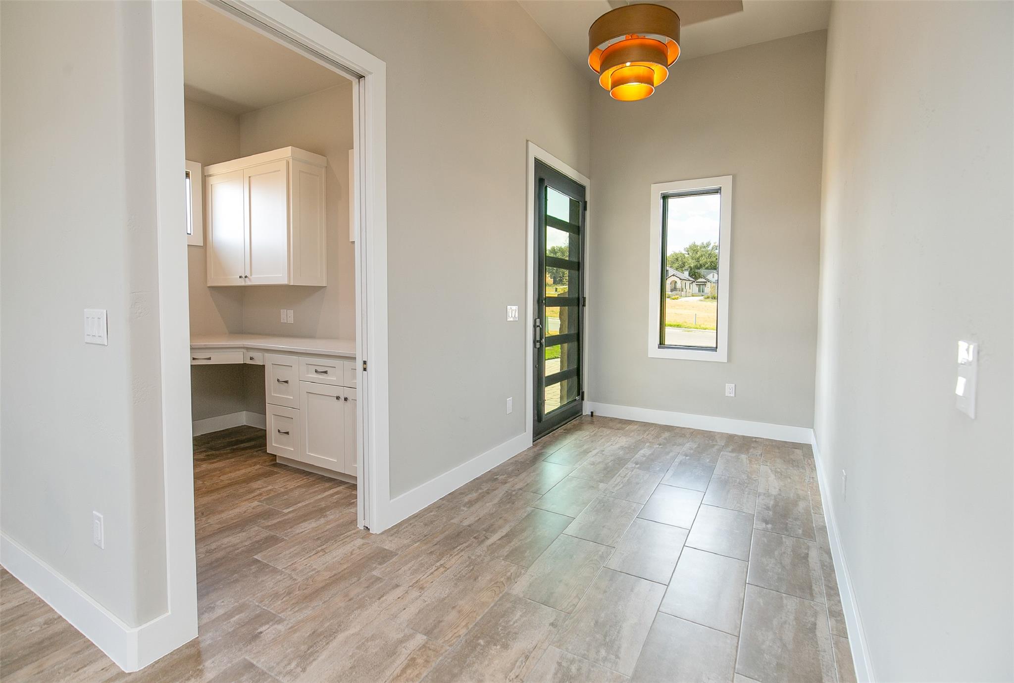 1824 Art Adams Way, Spicewood, TX 78669