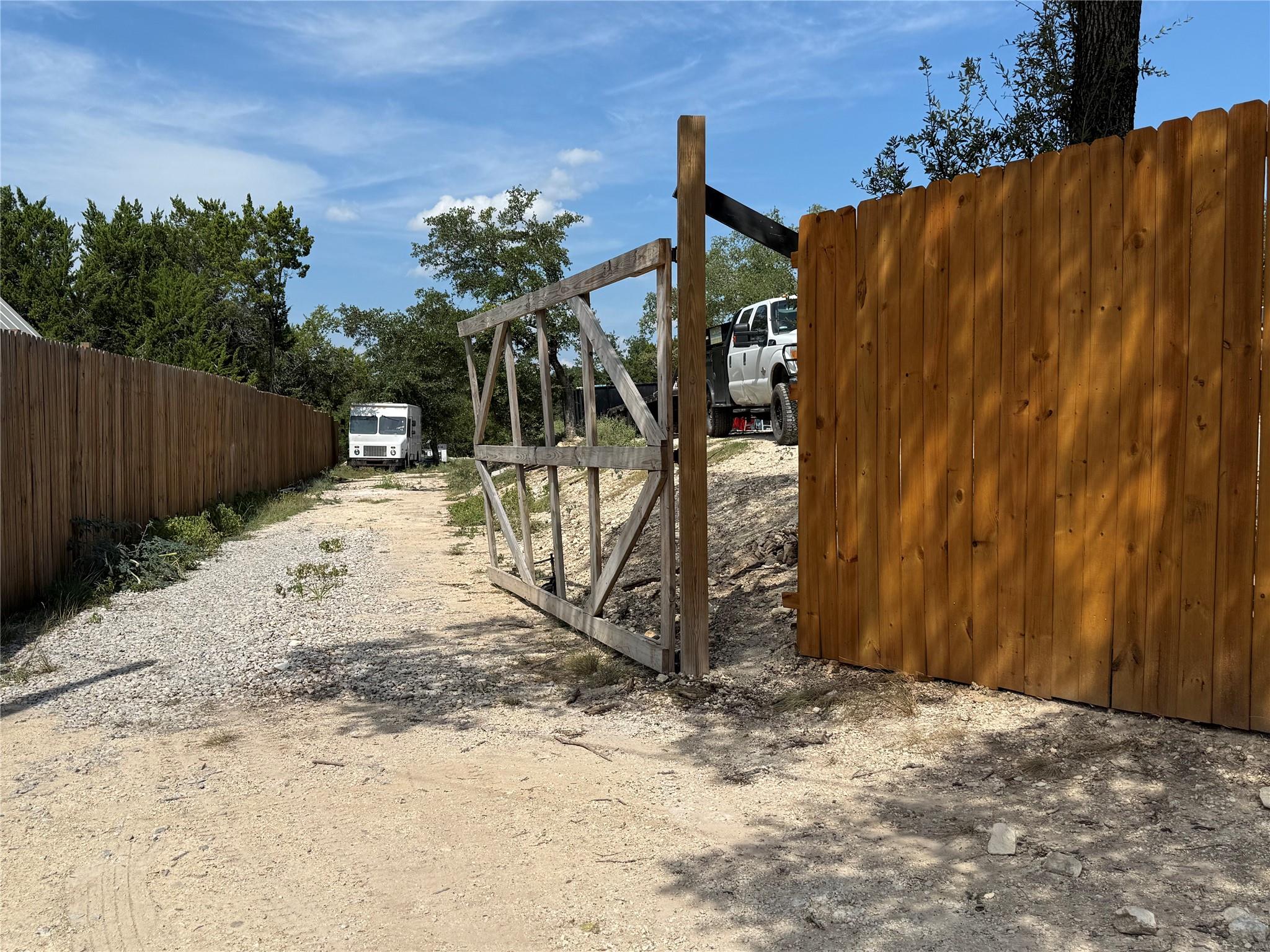 10300 Little Creek Cir, Dripping Springs, TX 78620