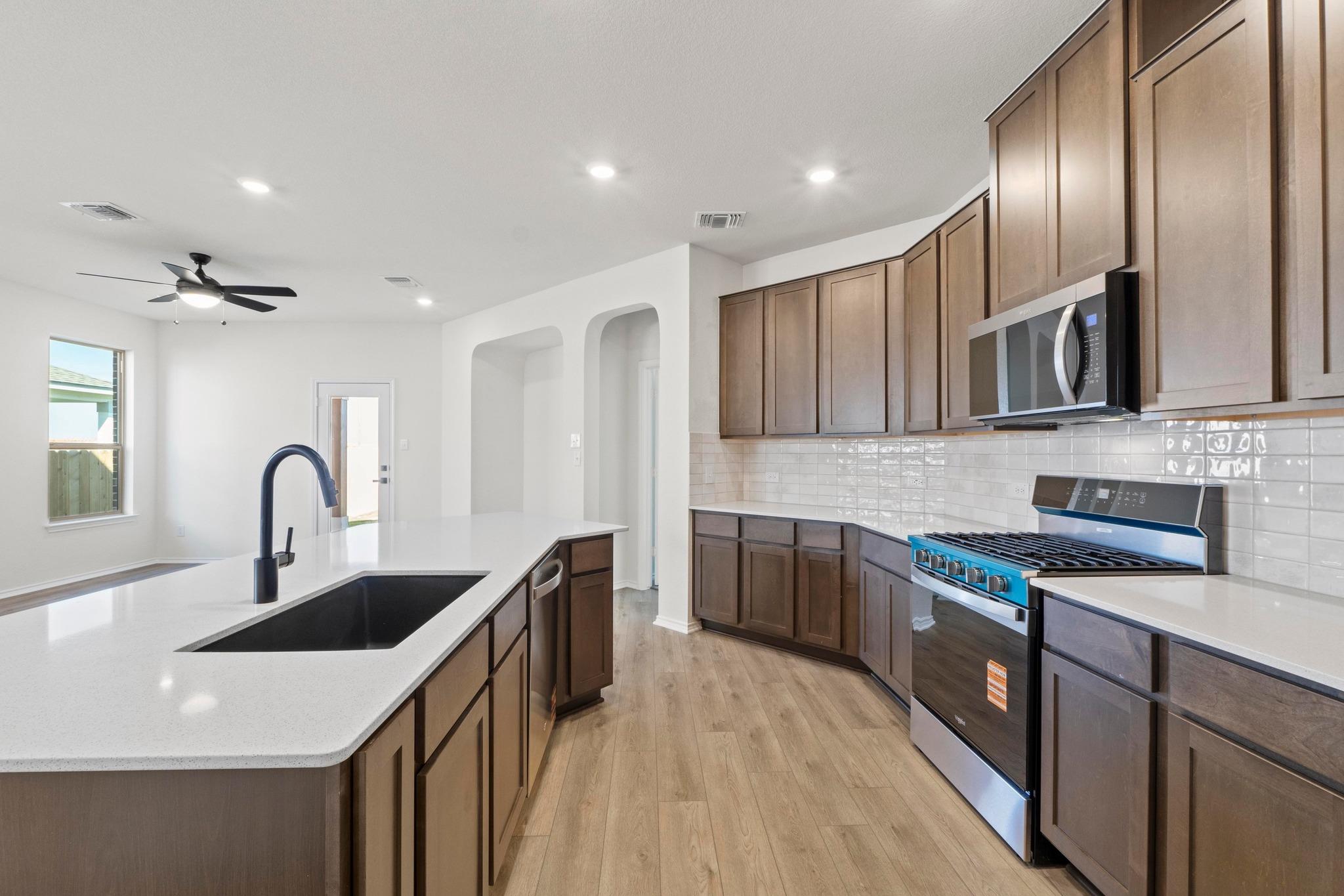 5004 Gragnano Dr, Round Rock, TX 78665