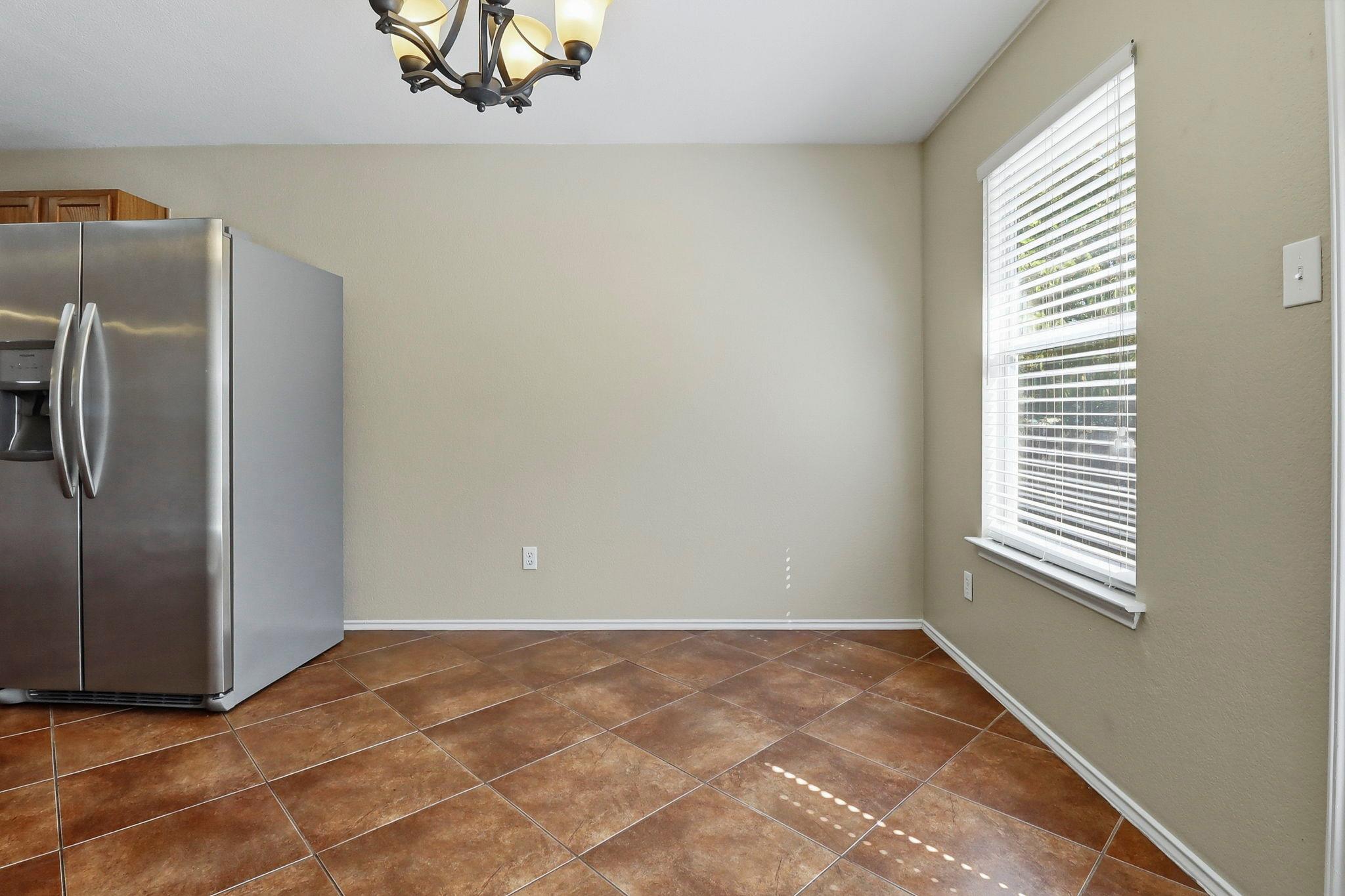 216 Fall Creek Dr, Kyle, TX 78640