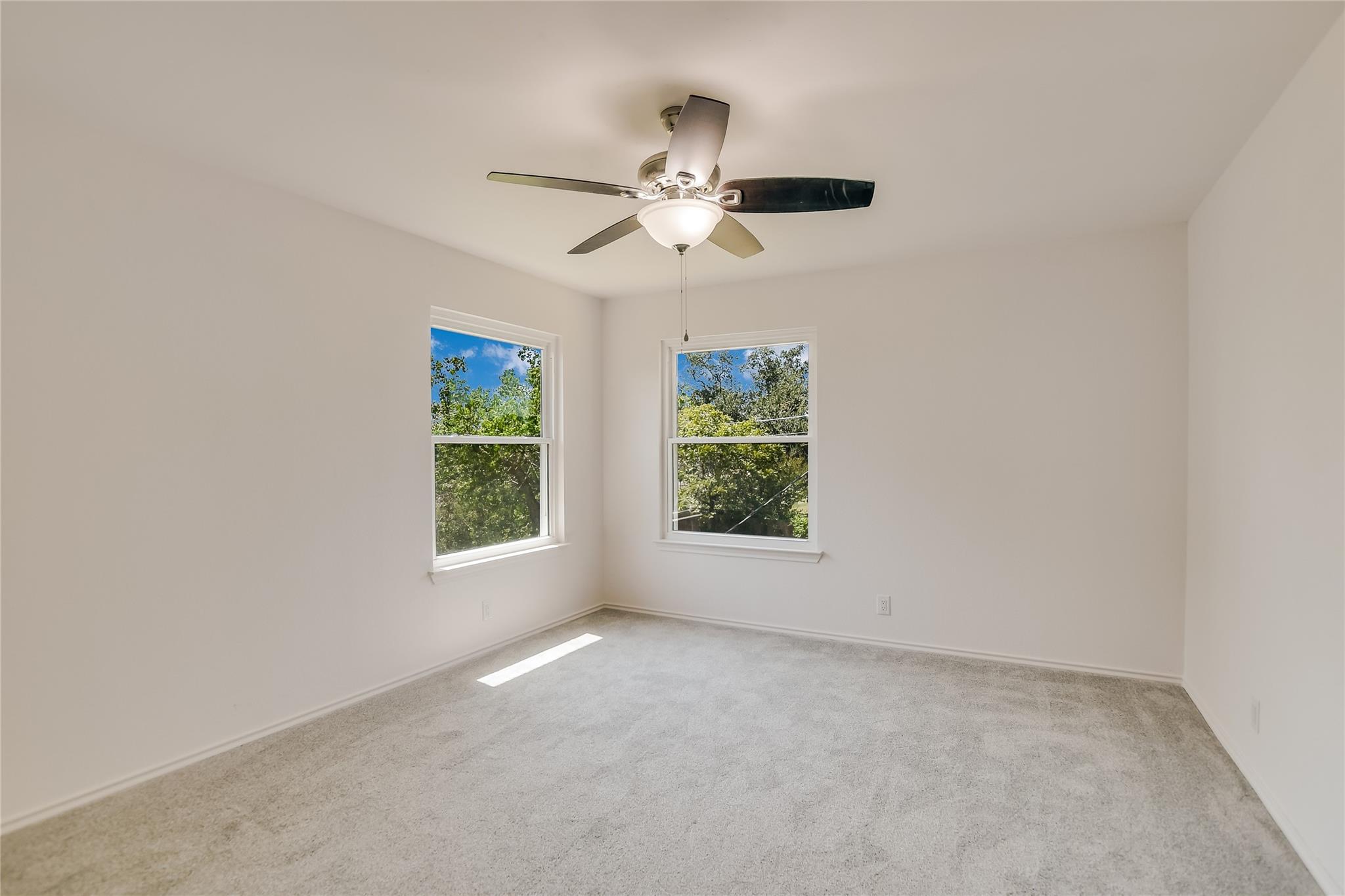 1011 Hayden Way, Round Rock, TX 78664