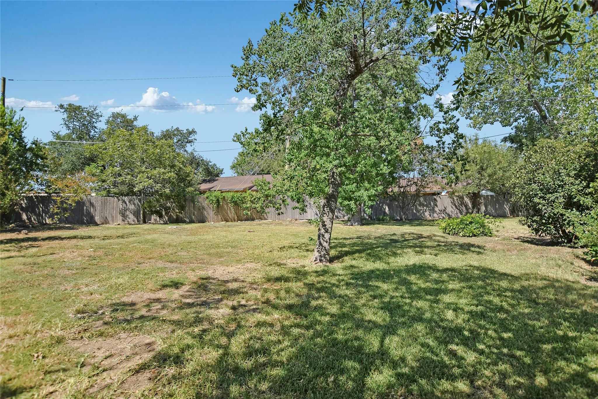 1011 Hayden Way, Round Rock, TX 78664