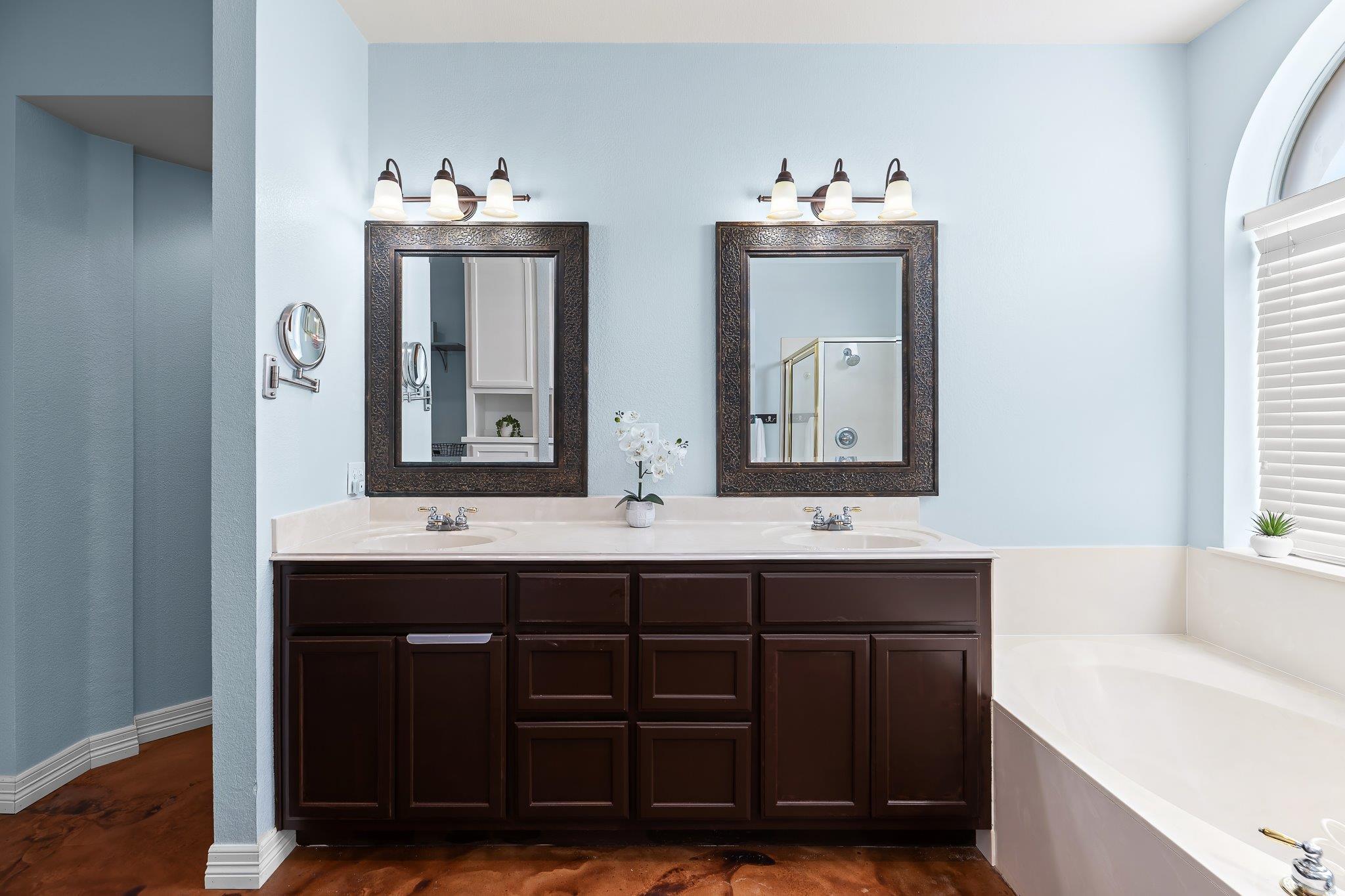 305 River Ridge Dr, Georgetown, TX 78628