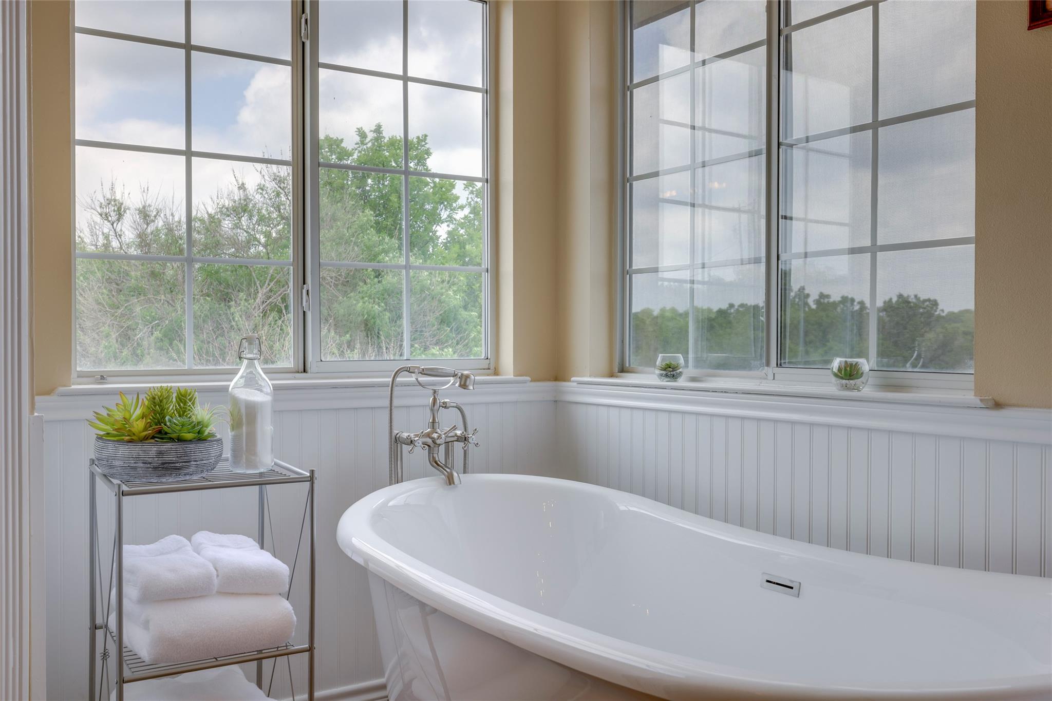 109 Rimrock Ln, San Marcos, TX 78666