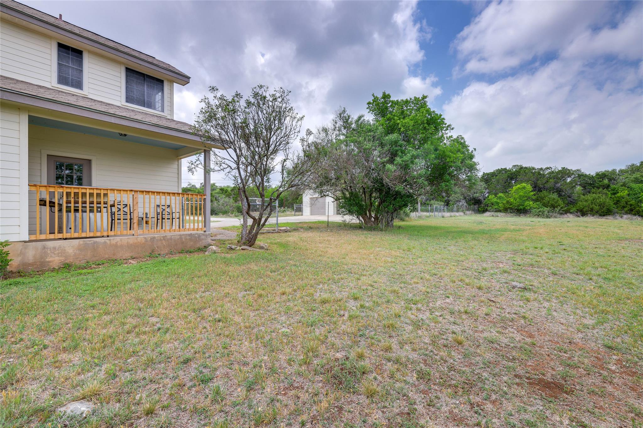 109 Rimrock Ln, San Marcos, TX 78666