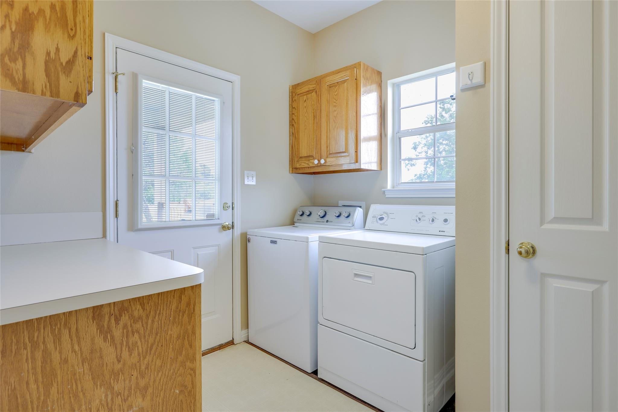 109 Rimrock Ln, San Marcos, TX 78666