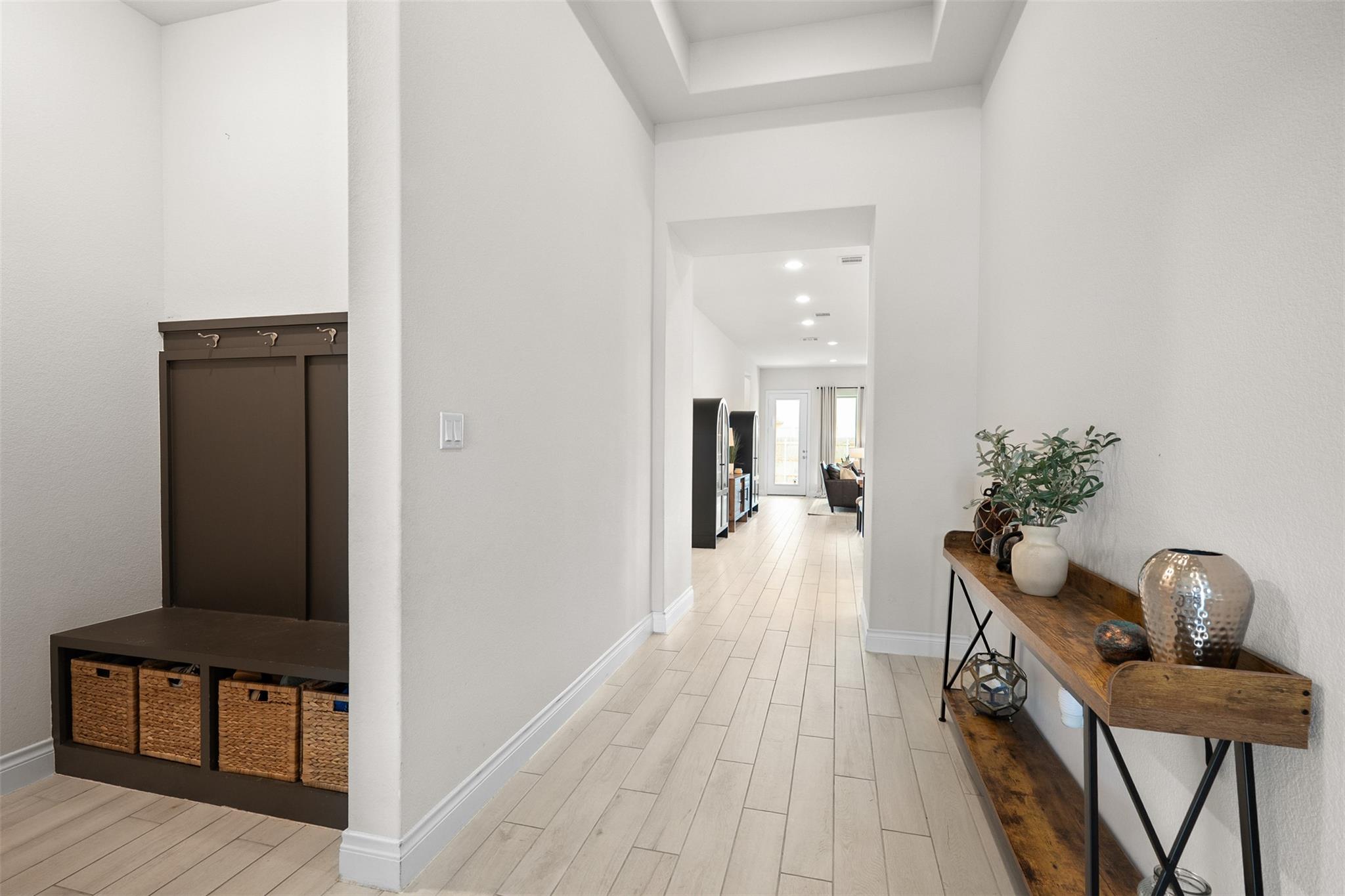 512 Monrovia Ct, Liberty Hill, TX 78642