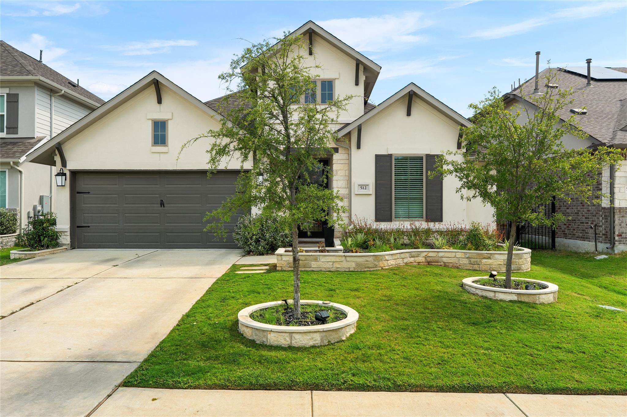 512 Monrovia Ct, Liberty Hill, TX 78642