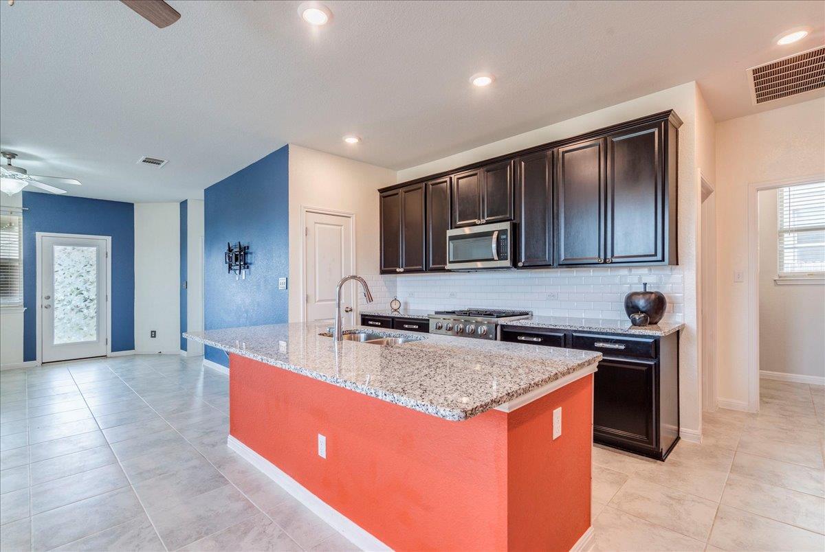 101 Otella St, Georgetown, TX 78628