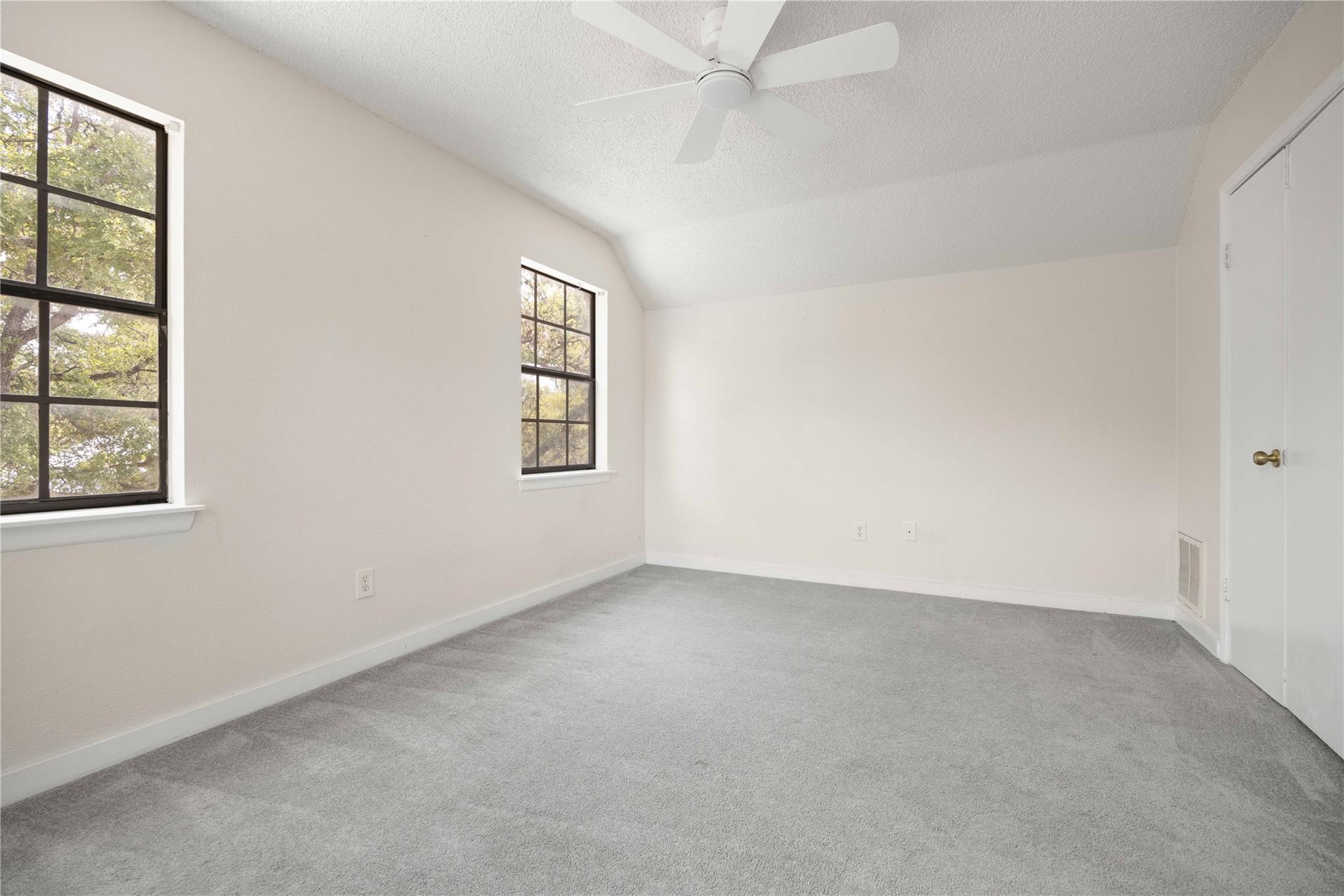 39 La Buena Vista Dr, Wimberley, TX 78676