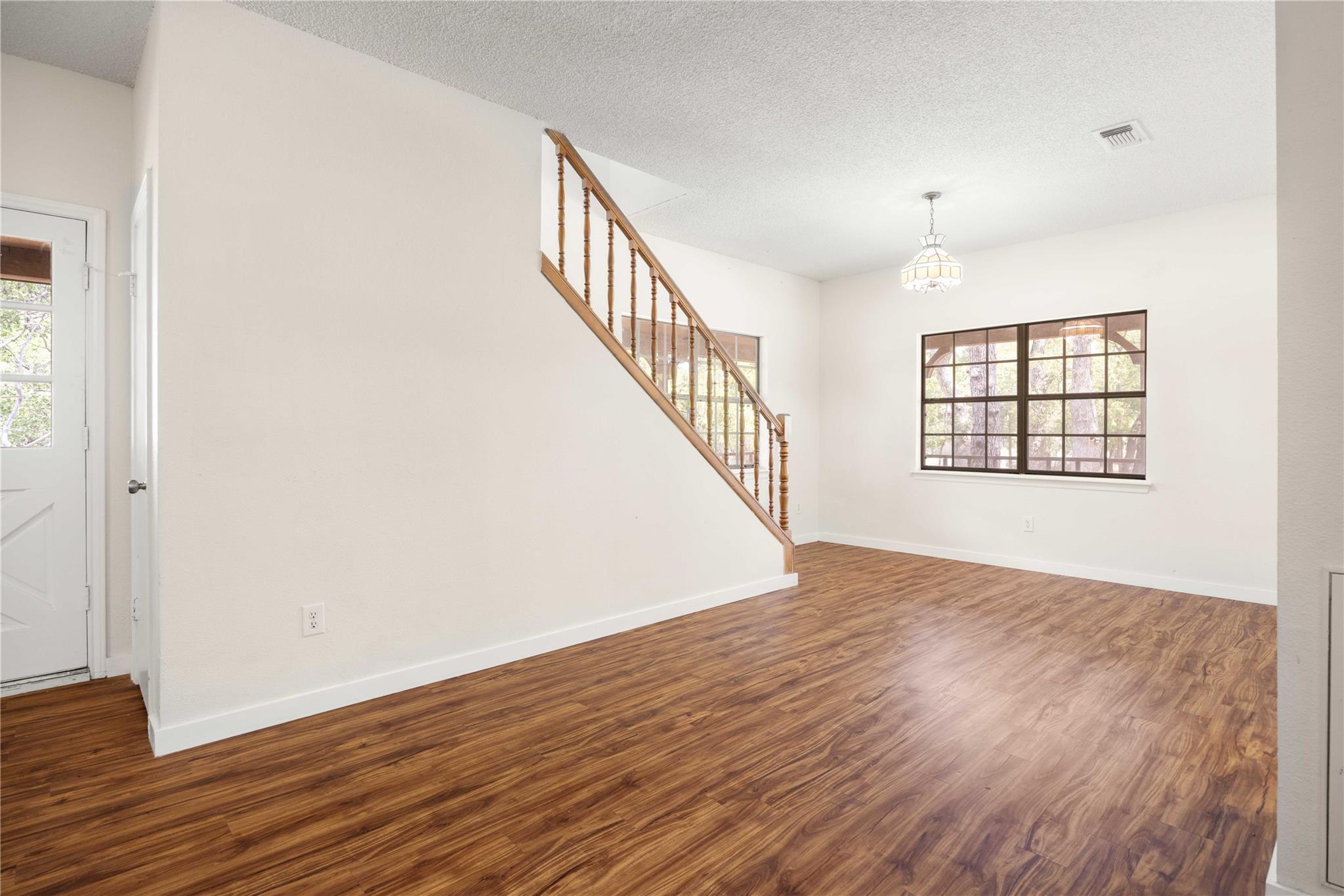 39 La Buena Vista Dr, Wimberley, TX 78676