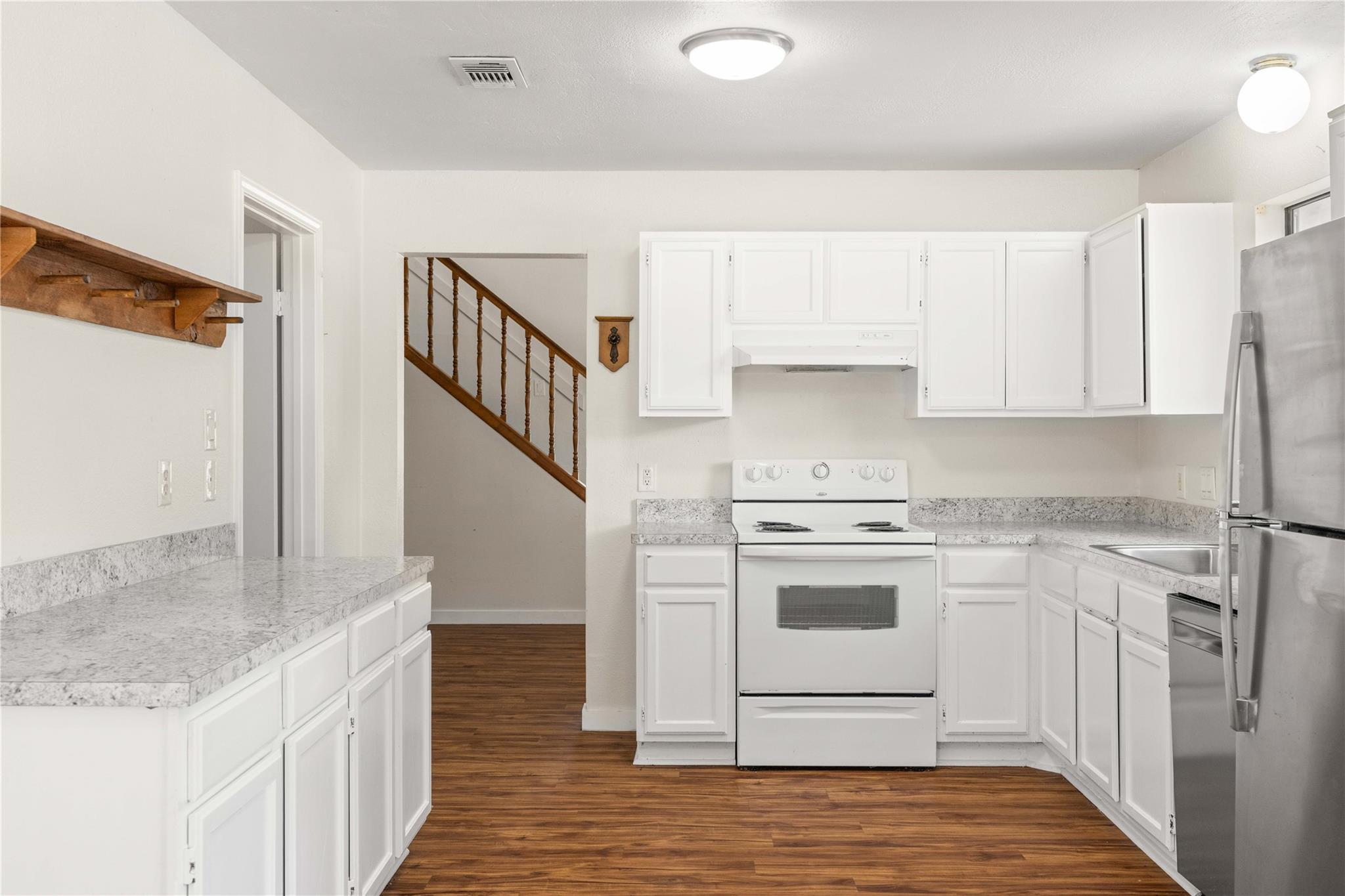 39 La Buena Vista Dr, Wimberley, TX 78676