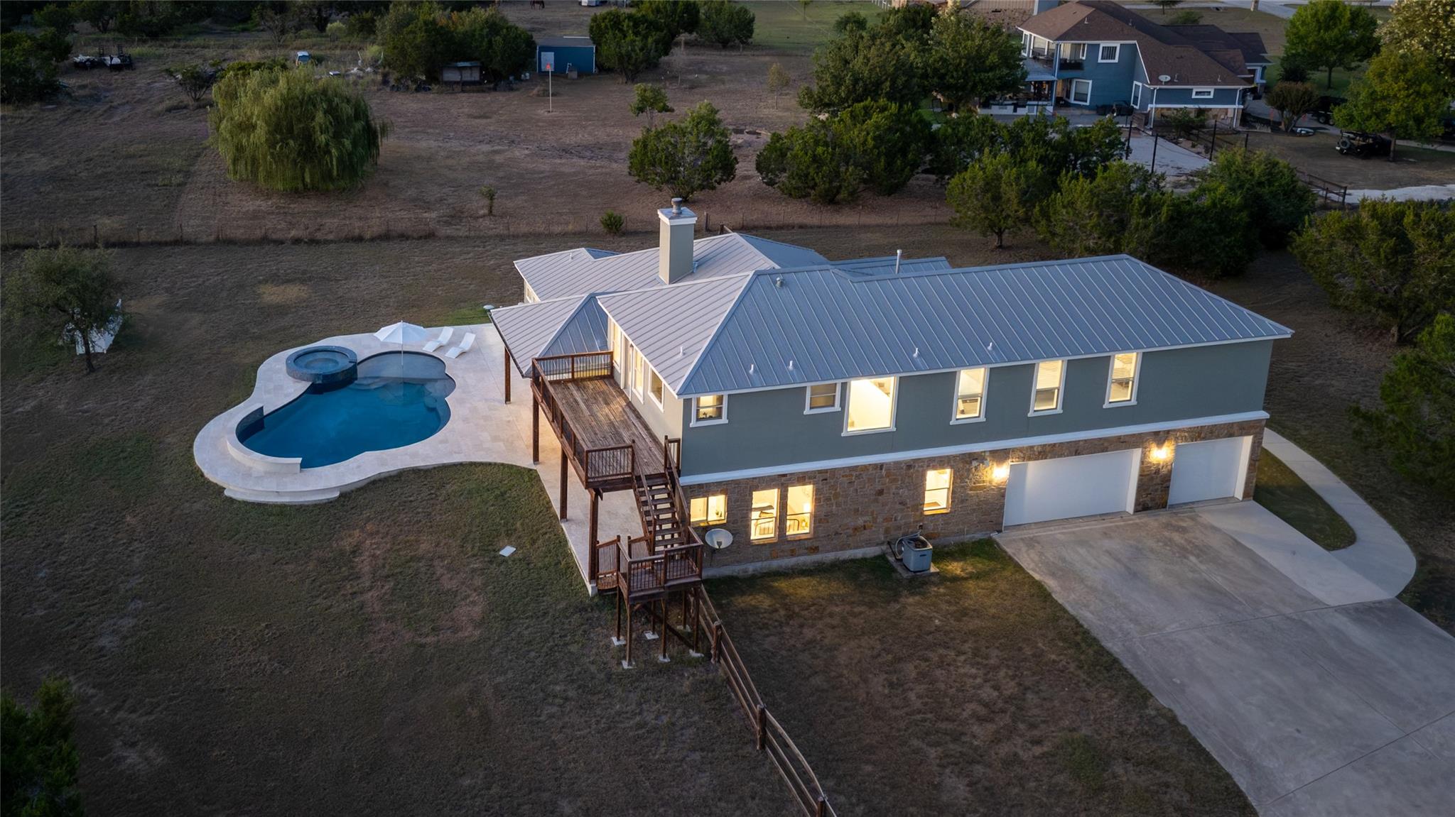 724 Chama Trce, Dripping Springs, TX 78620