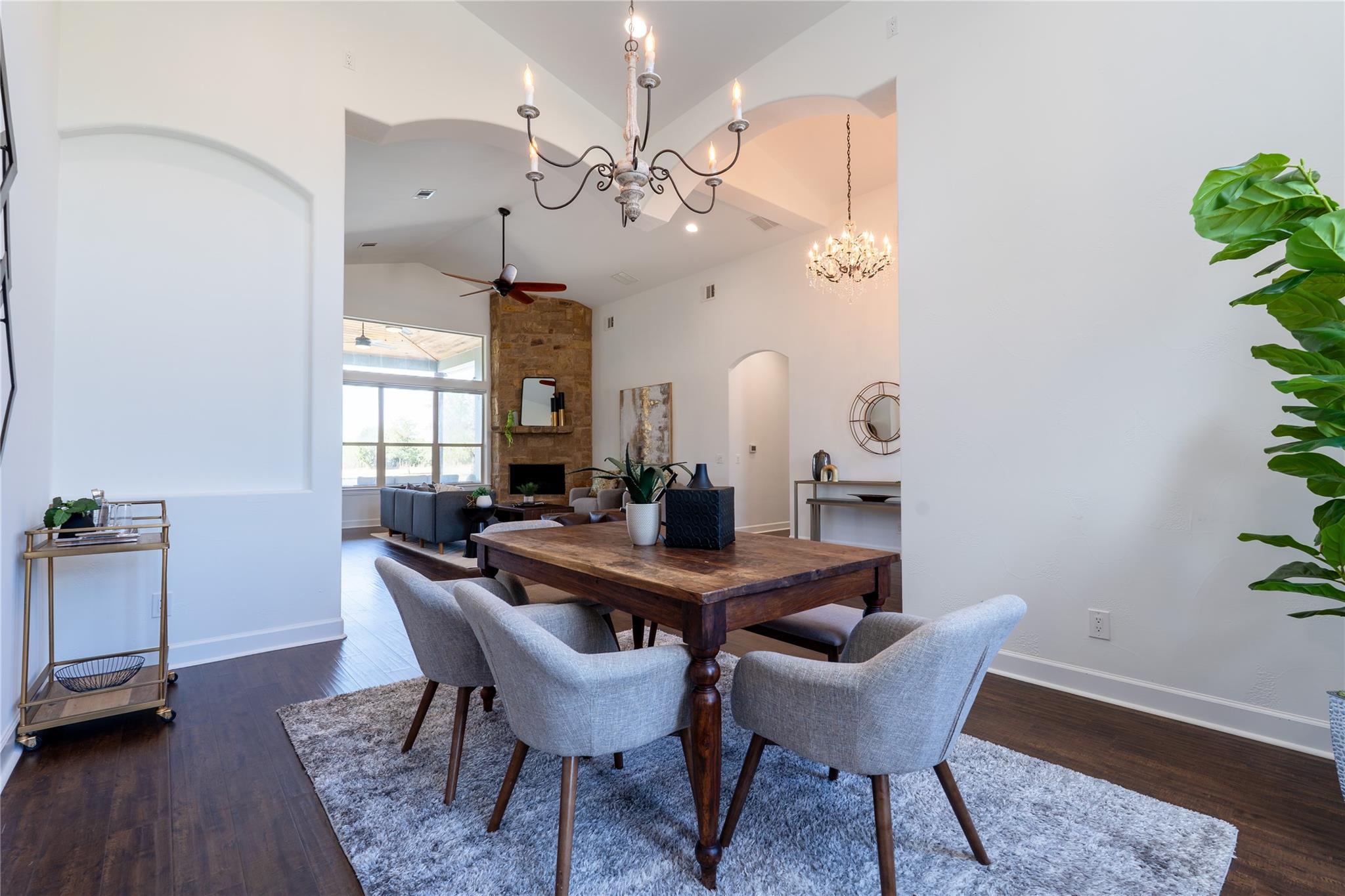 724 Chama Trce, Dripping Springs, TX 78620