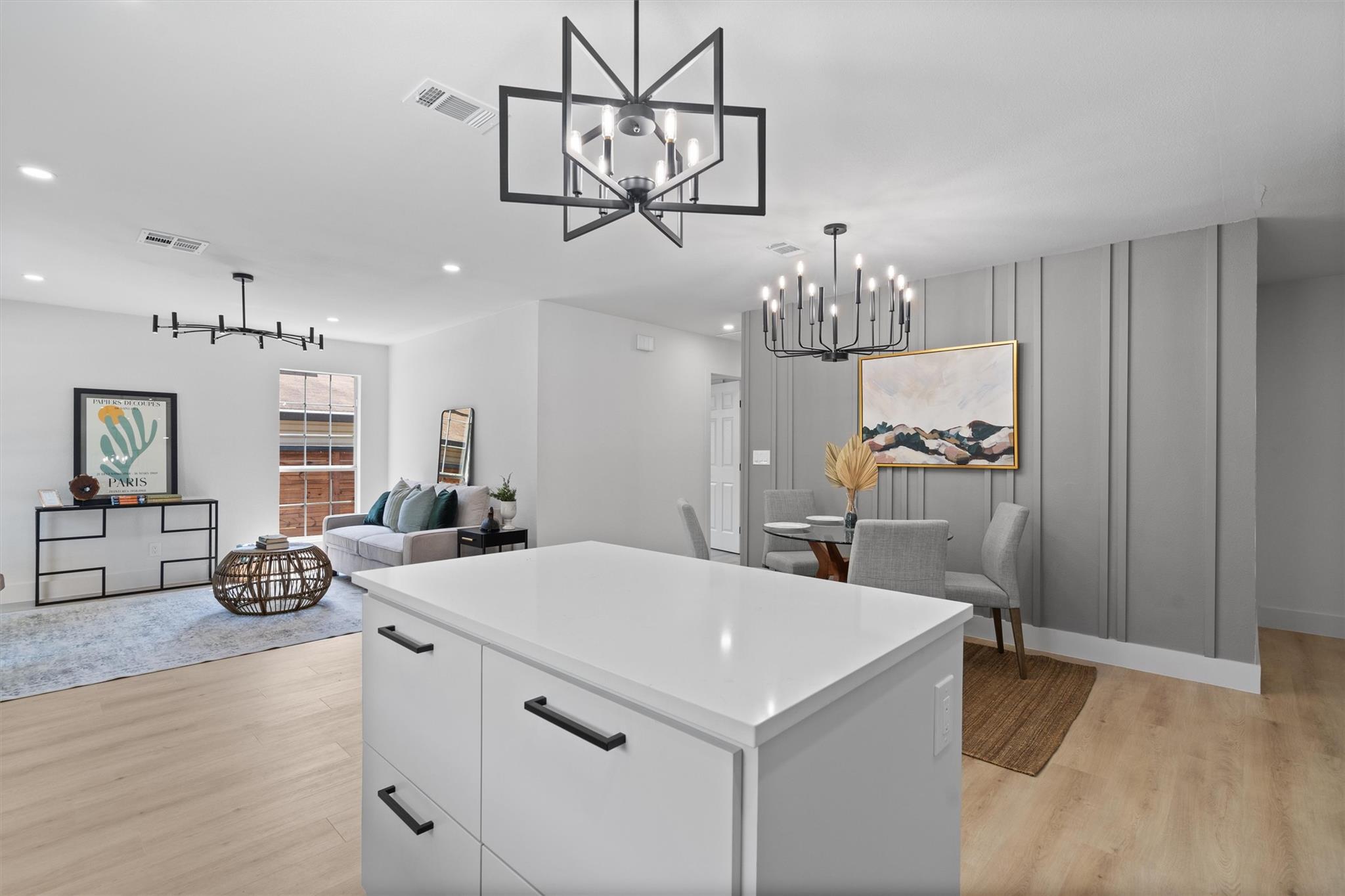 903 Cardiff Dr, Austin, TX 78745