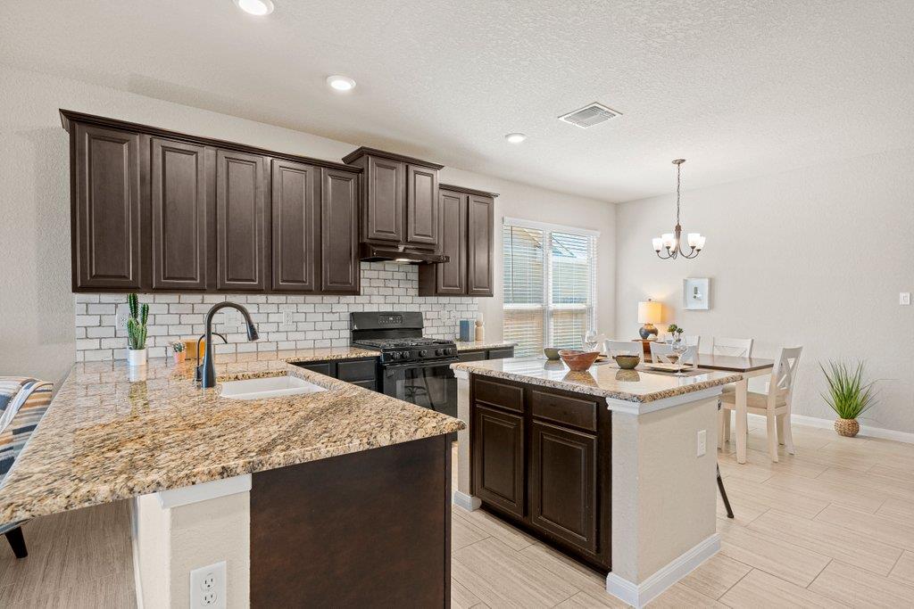 1220 Loma Rnch, New Braunfels, TX 78132