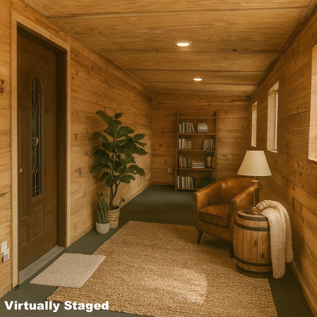 176 Lacy Dr, Elgin, TX 78621