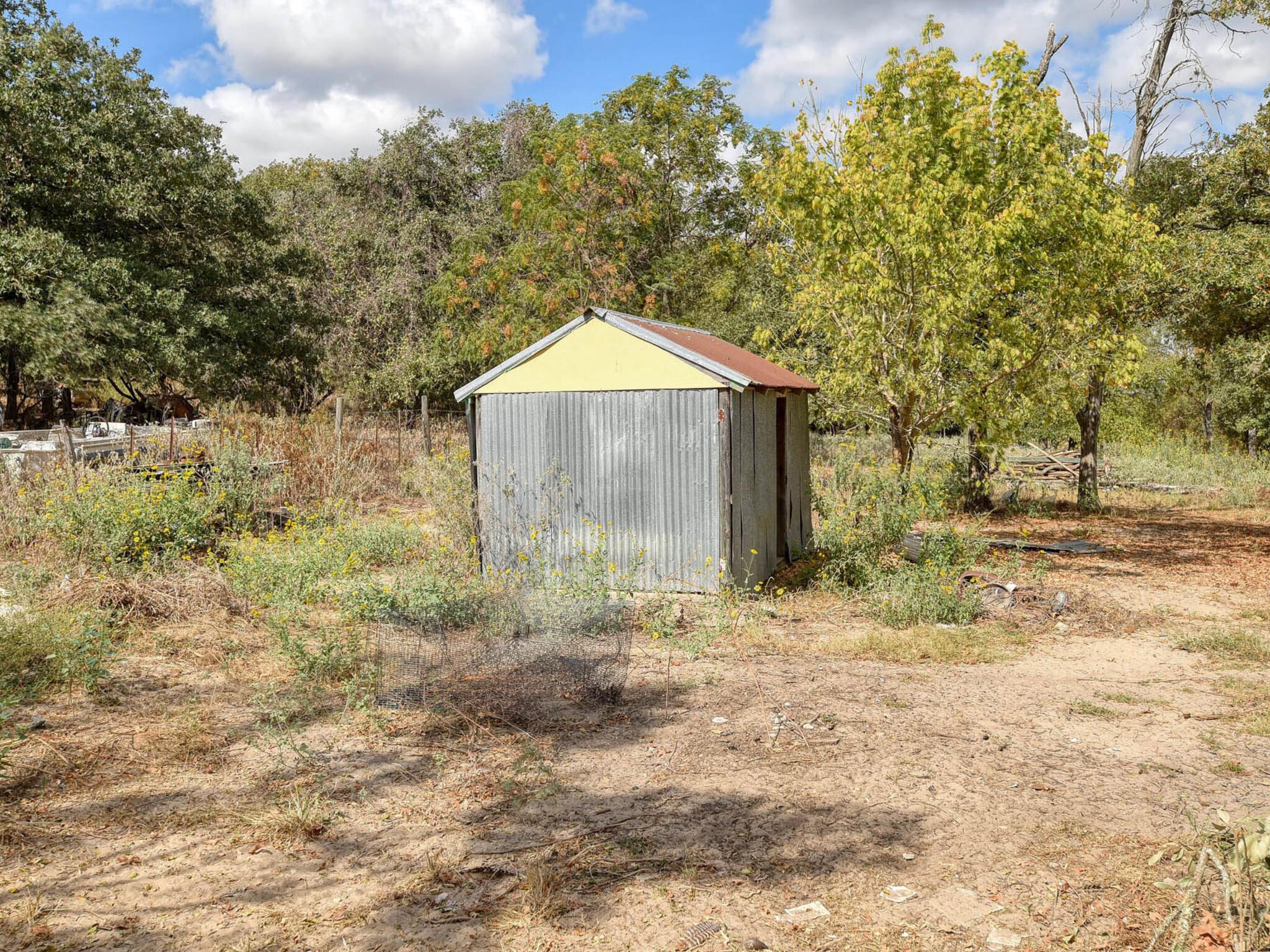 176 Lacy Dr, Elgin, TX 78621