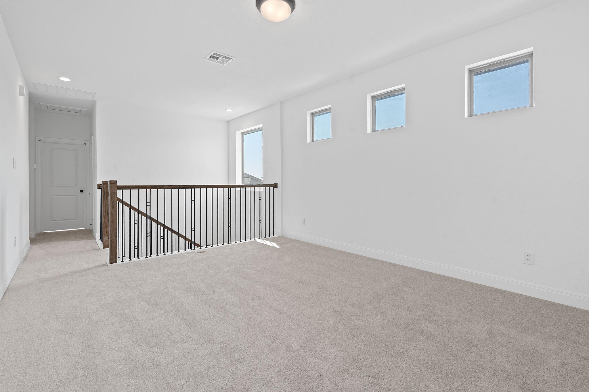 321 Orleanian Dr, Buda, TX 78610