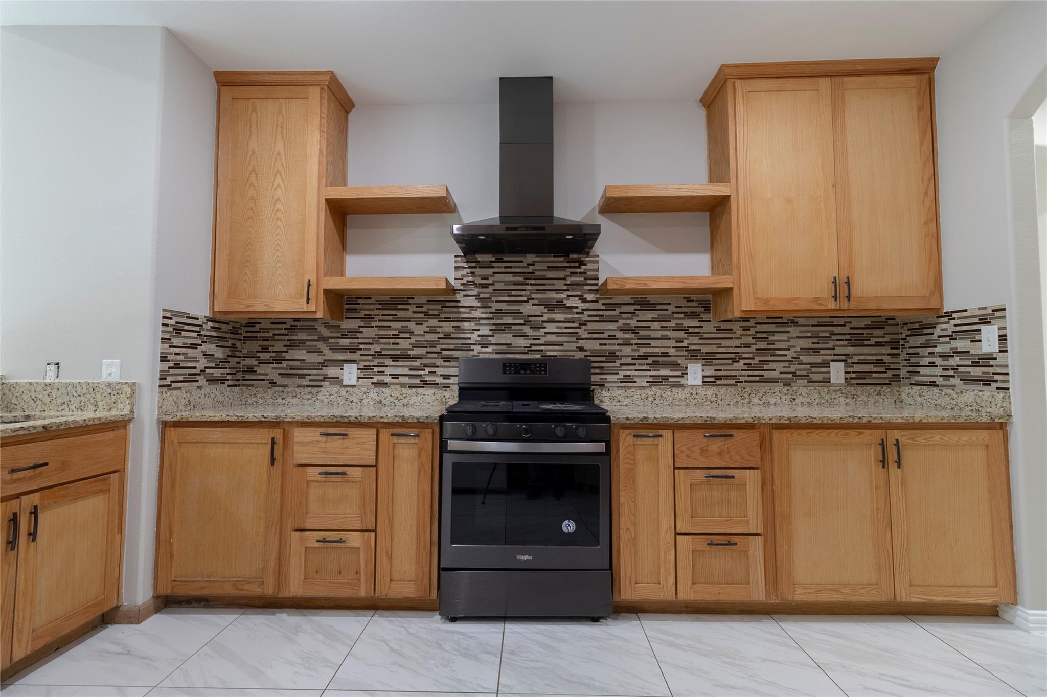 1261 Fm 20, Cedar Creek, TX 78612