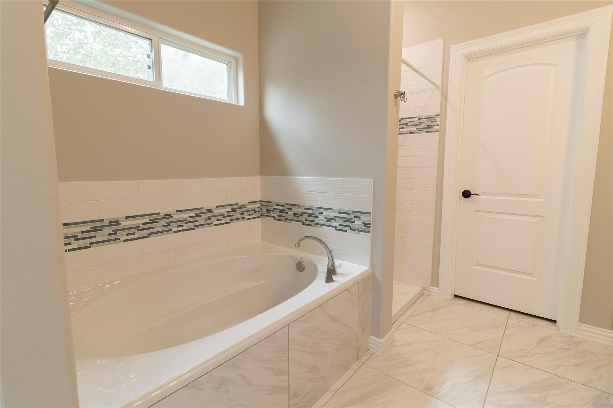 1261 Fm 20, Cedar Creek, TX 78612