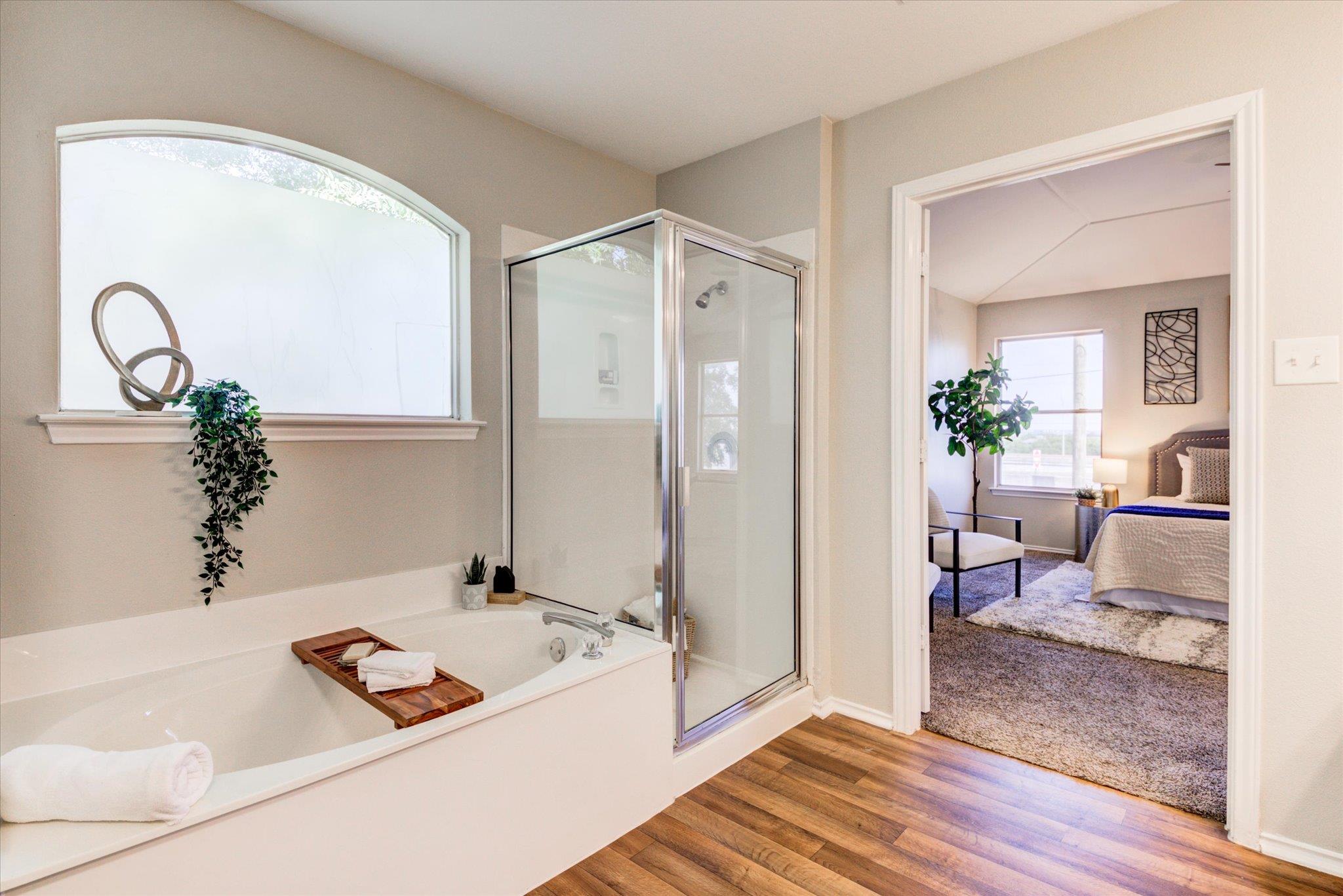 1602 Diana Dr, Round Rock, TX 78664