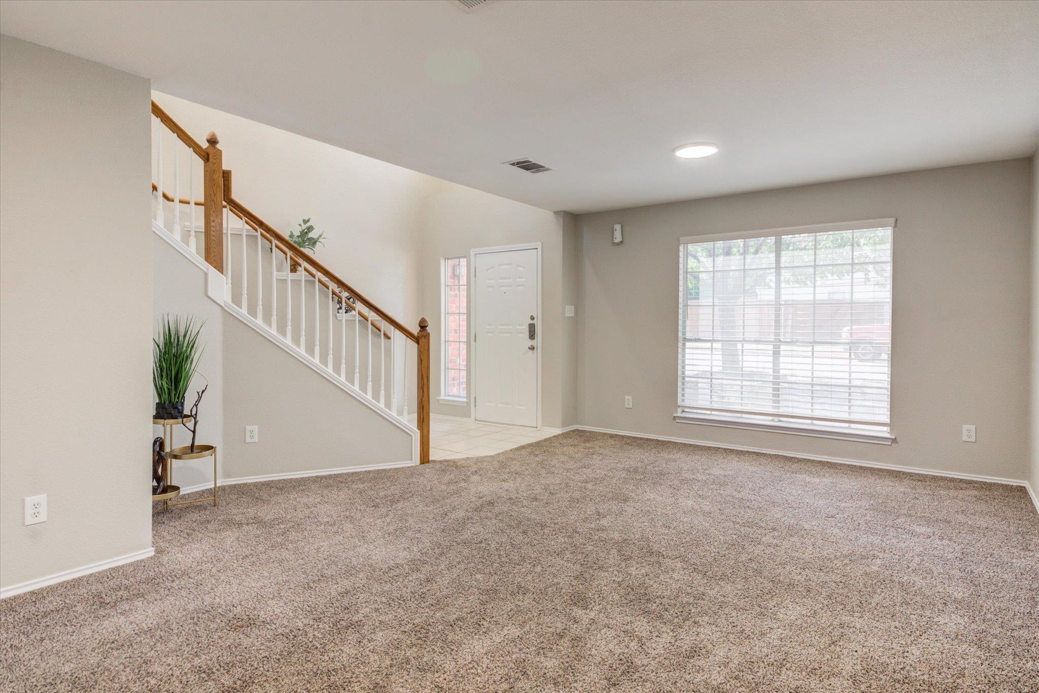 1602 Diana Dr, Round Rock, TX 78664