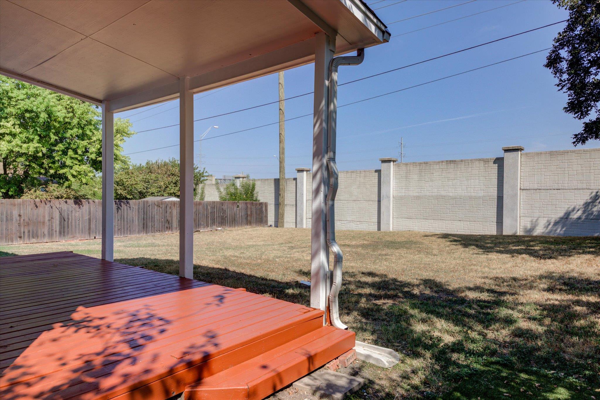 1602 Diana Dr, Round Rock, TX 78664