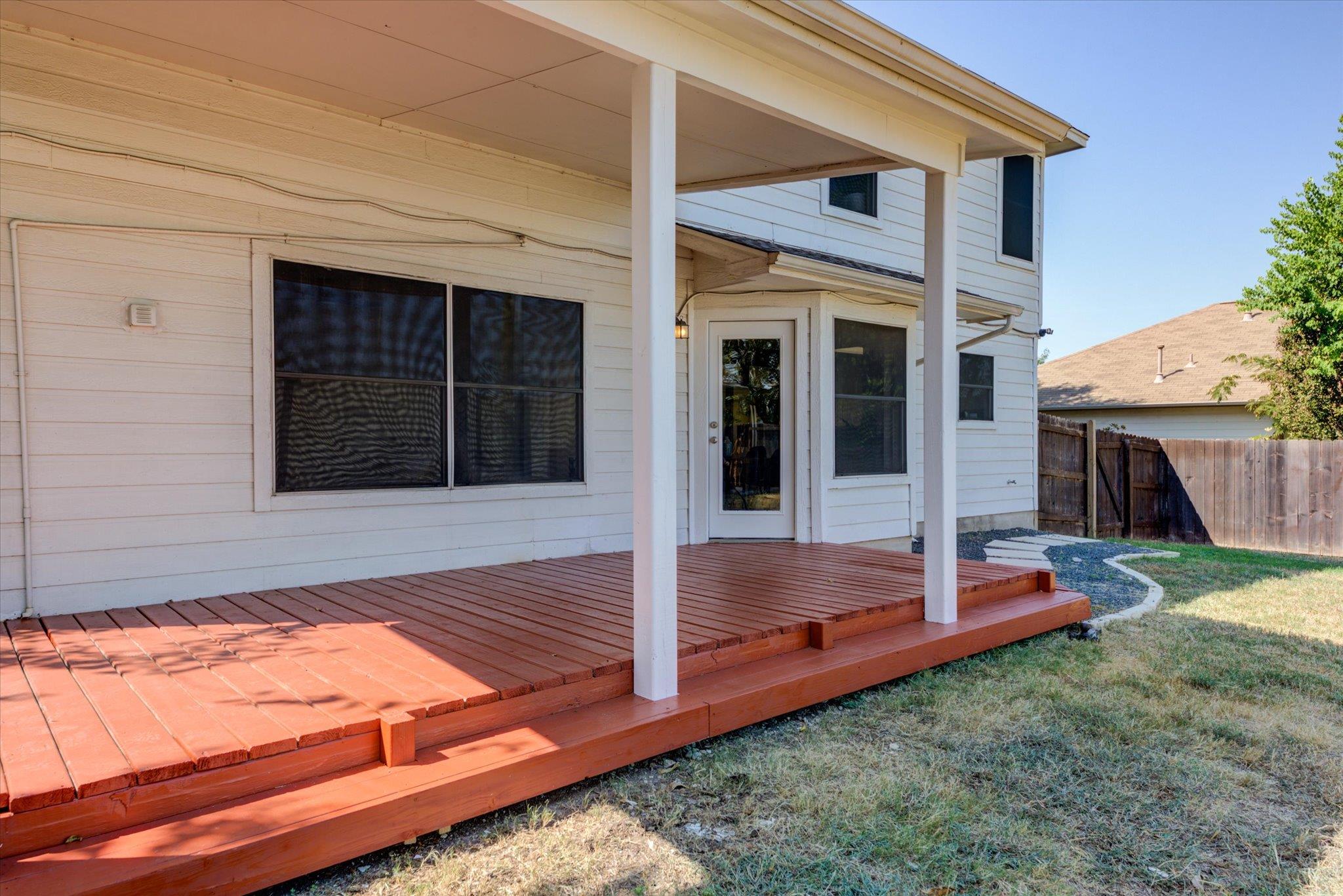 1602 Diana Dr, Round Rock, TX 78664