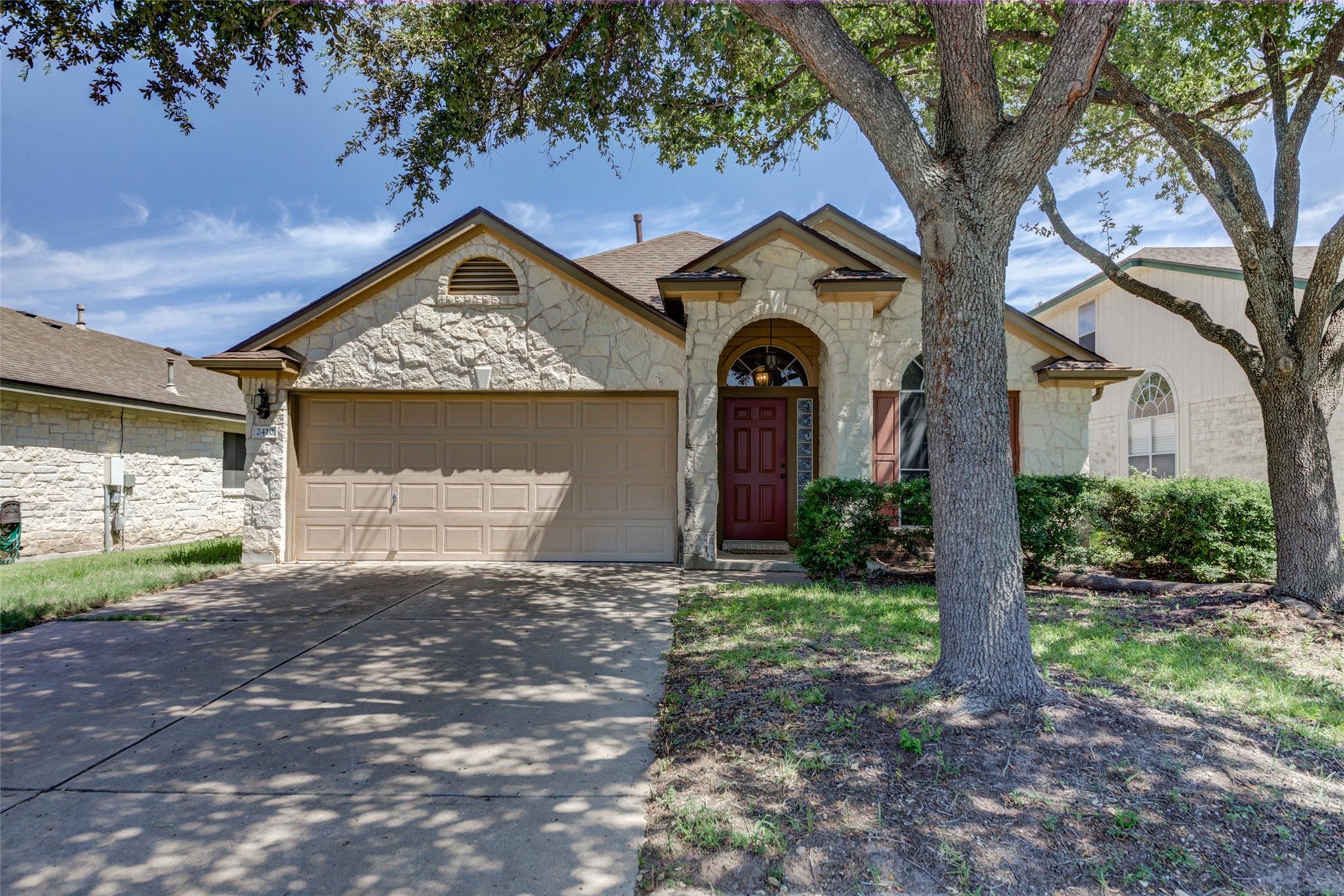 2410 Hutton Ln, Leander, TX 78641