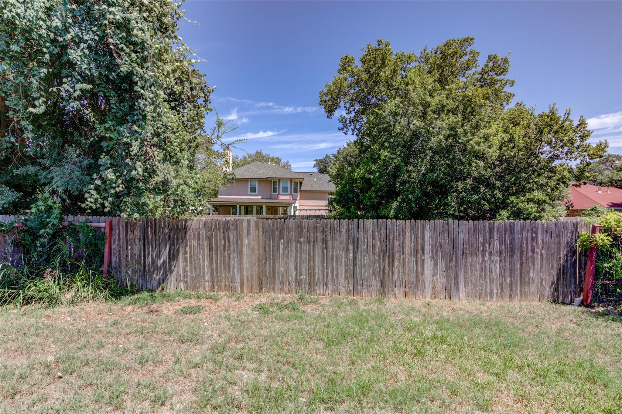 2410 Hutton Ln, Leander, TX 78641