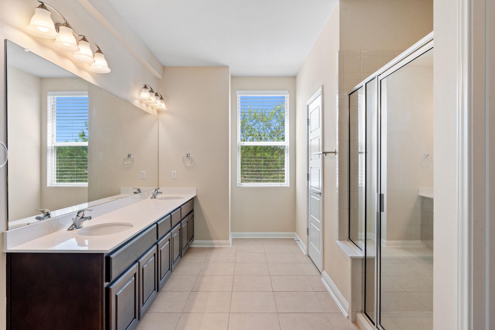 6814 E Riverside Dr # 35, Austin, TX 78741