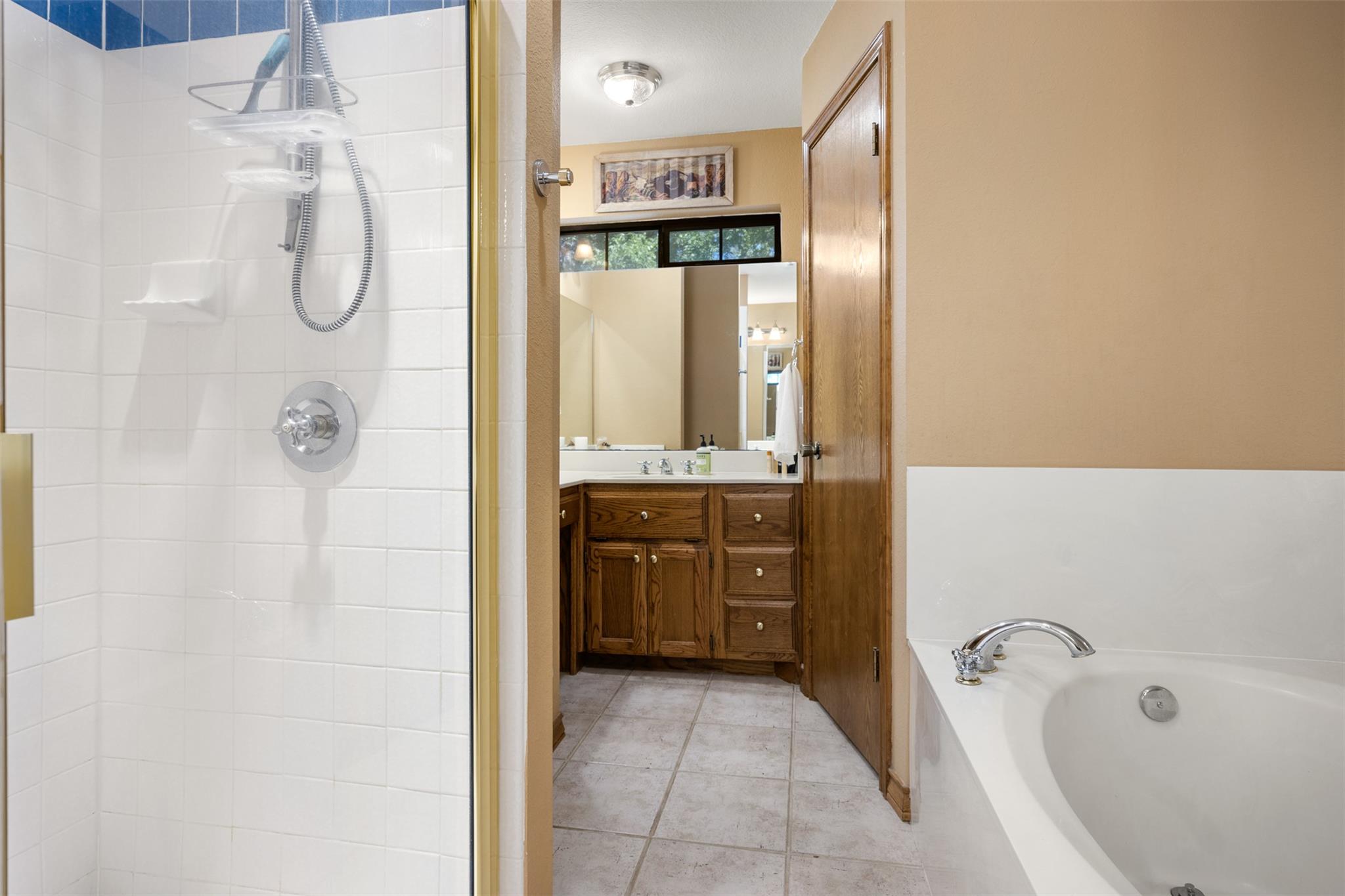 10621 Fm 150 W, Driftwood, TX 78619