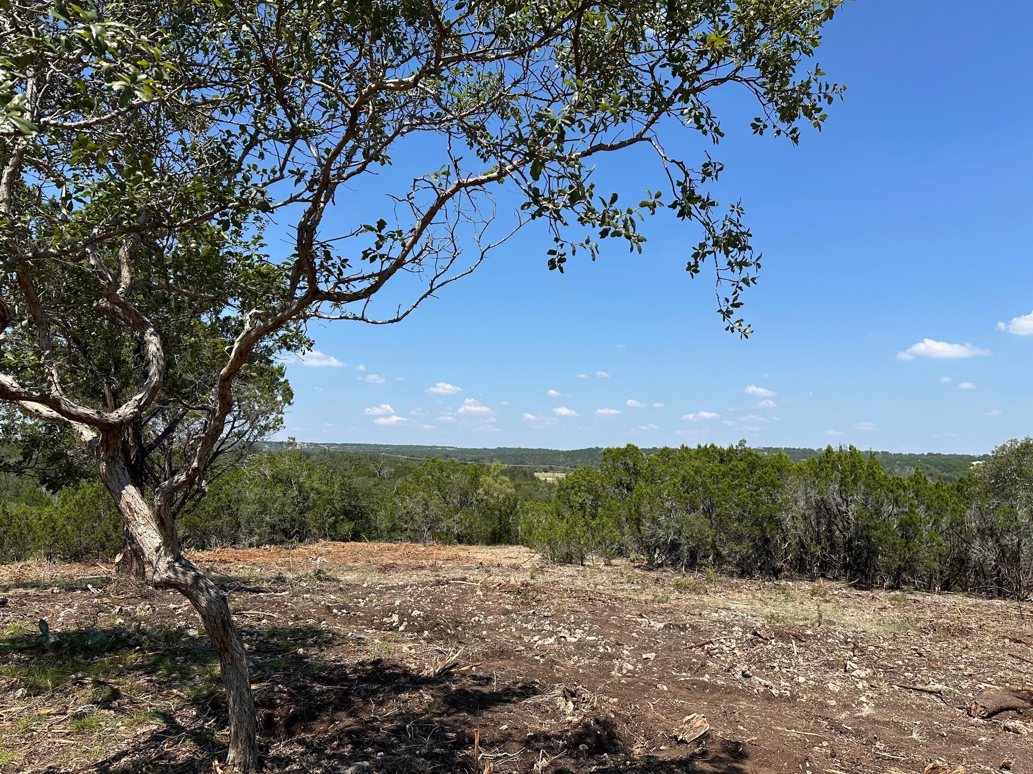 105 Winding River Rd, Kempner, TX 76539